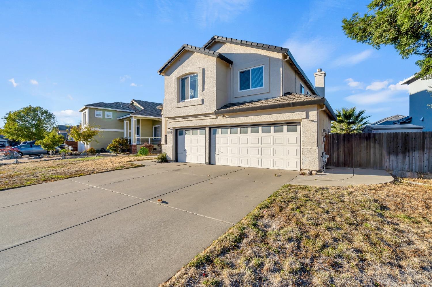 Detail Gallery Image 26 of 45 For 6641 Sunset Bluffs St, Elk Grove,  CA 95758 - 4 Beds | 2/1 Baths