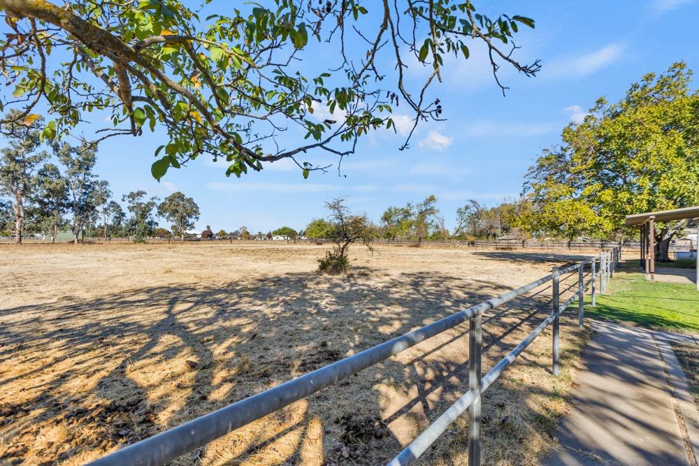 Detail Gallery Image 39 of 64 For 13550 Sargent Ave, Galt,  CA 95632 - 3 Beds | 2 Baths