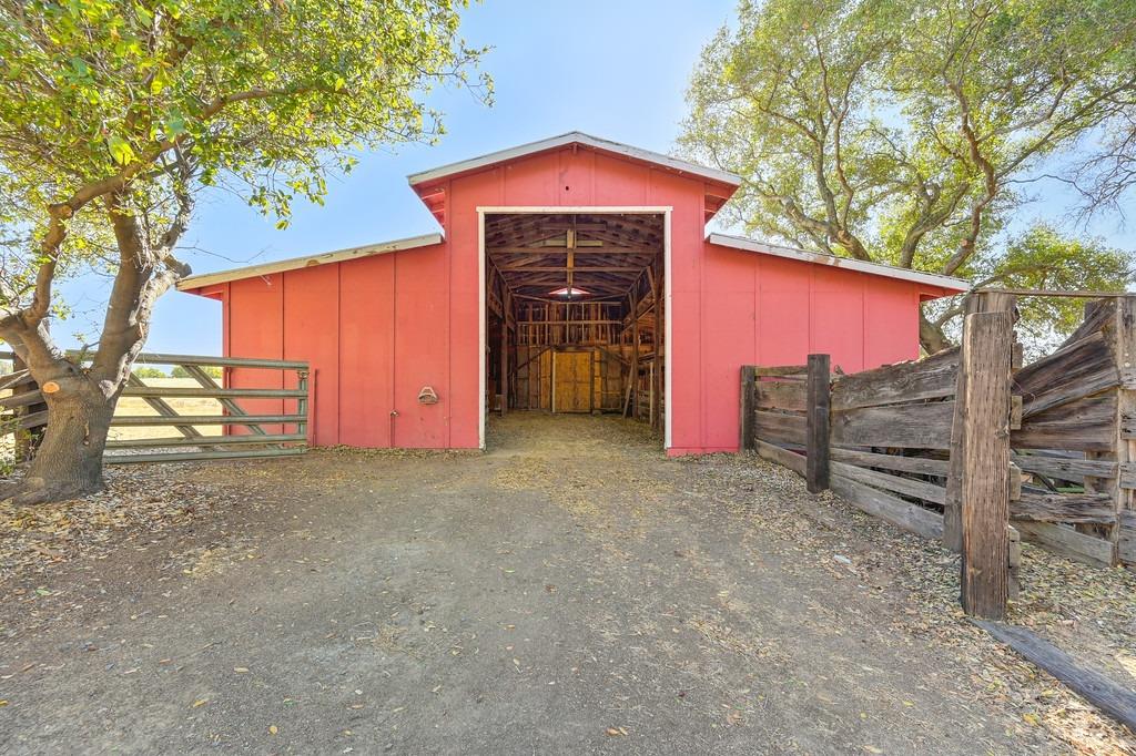 Detail Gallery Image 78 of 93 For 3300 Western Ln, Lincoln,  CA 95648 - 3 Beds | 2 Baths