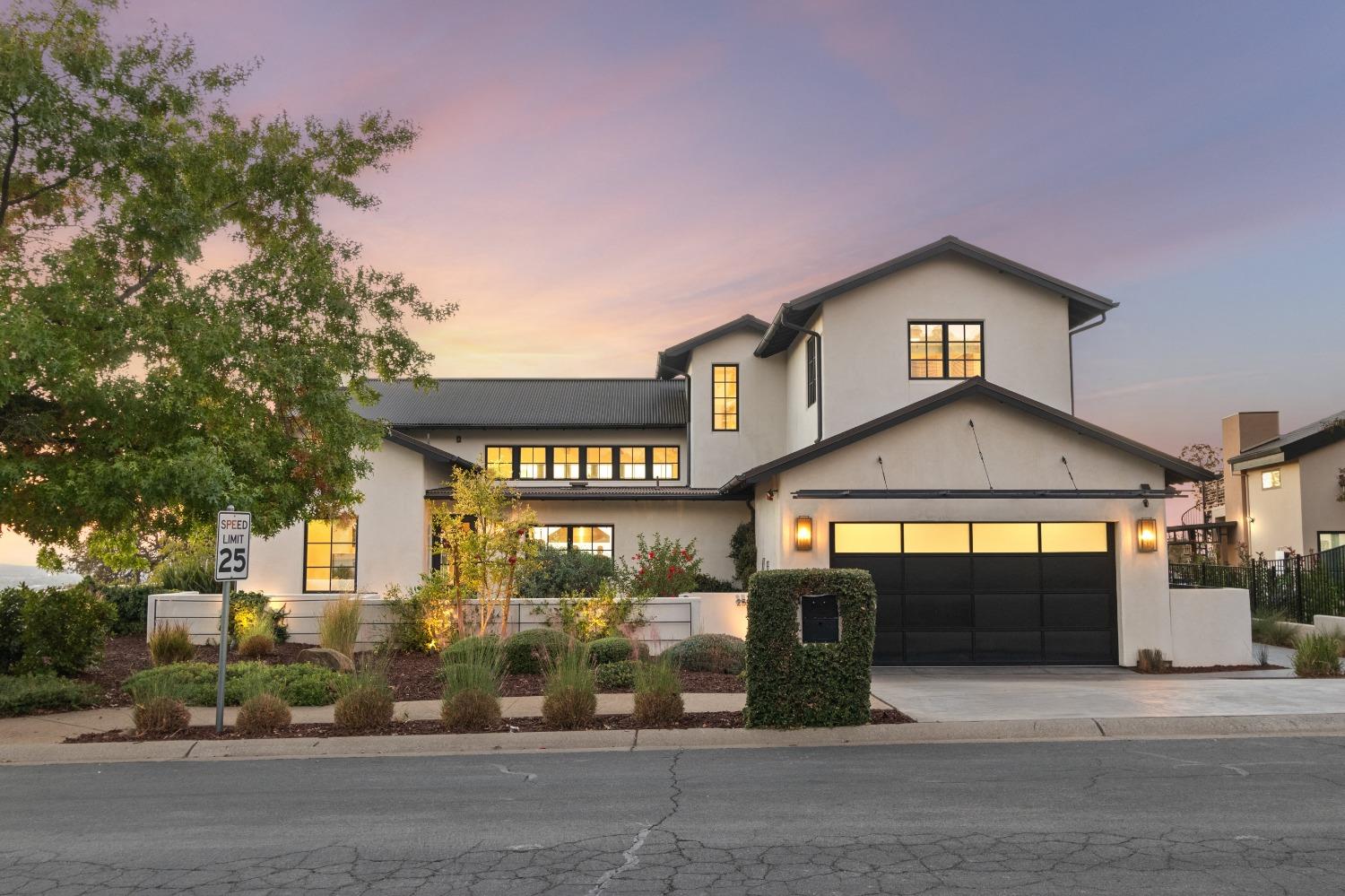 Detail Gallery Image 47 of 63 For 2532 via Fiori, El Dorado Hills,  CA 95762 - 4 Beds | 3/1 Baths