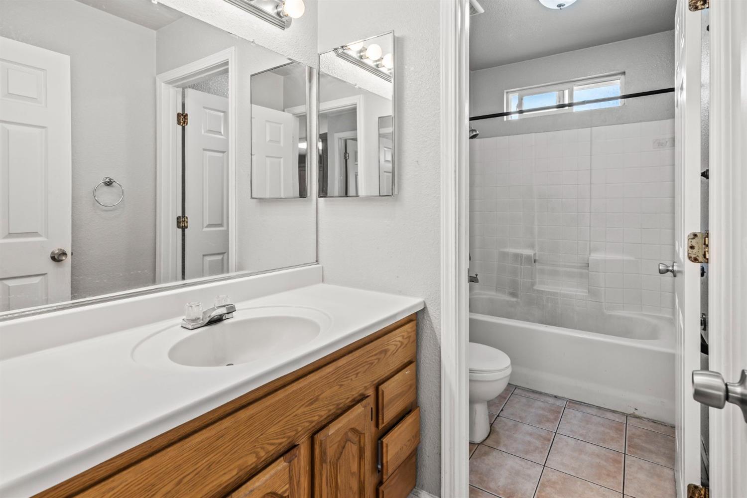 Detail Gallery Image 18 of 22 For 3429 Cypress St, Sacramento,  CA 95838 - 4 Beds | 2 Baths