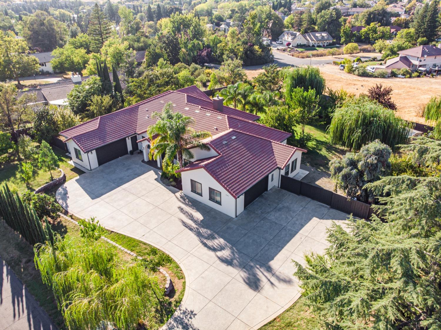 Detail Gallery Image 82 of 92 For 701 Sterling Ct, El Dorado Hills,  CA 95762 - 4 Beds | 5 Baths