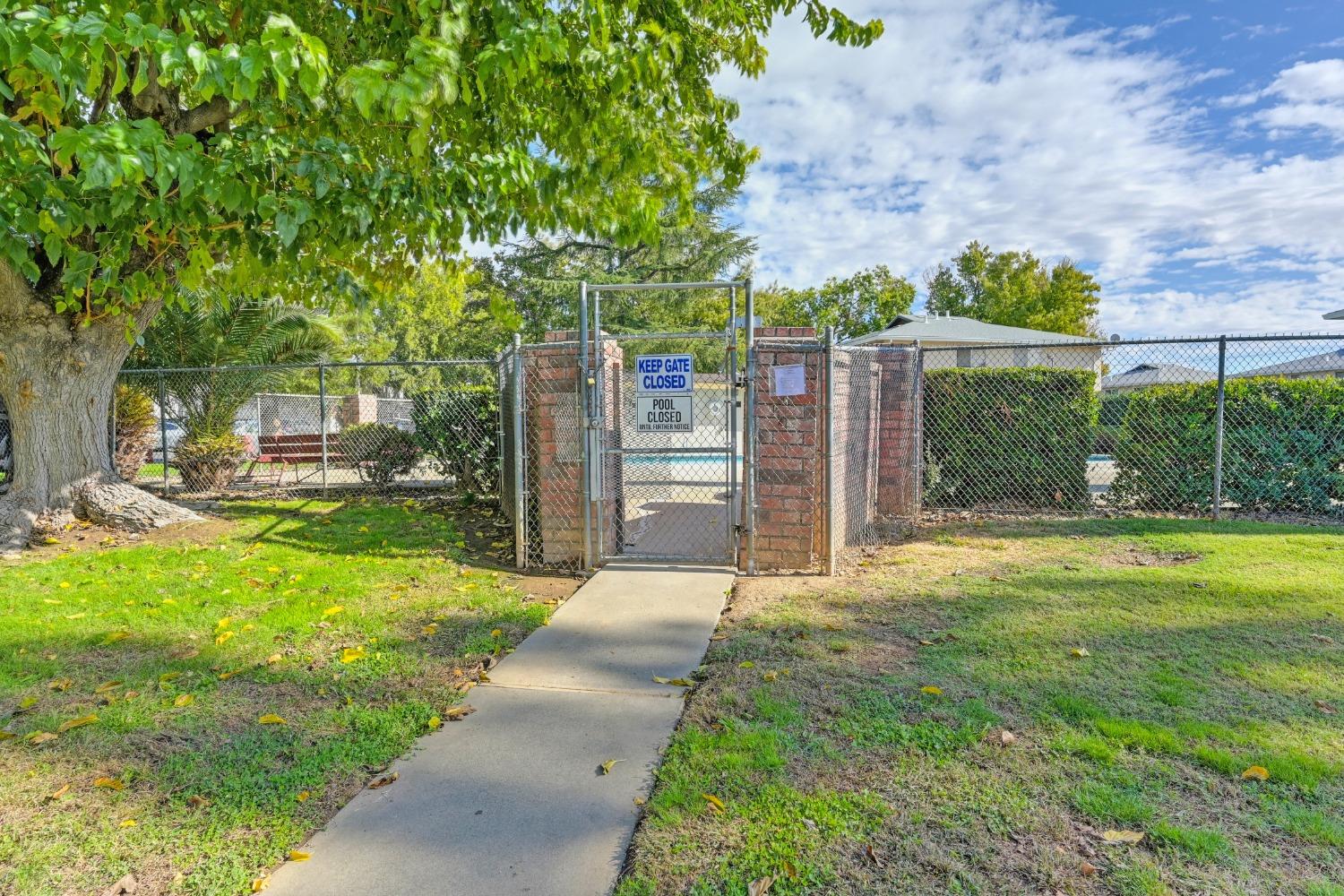 Detail Gallery Image 27 of 28 For 6229 Longford Dr #4,  Citrus Heights,  CA 95621 - 2 Beds | 1 Baths