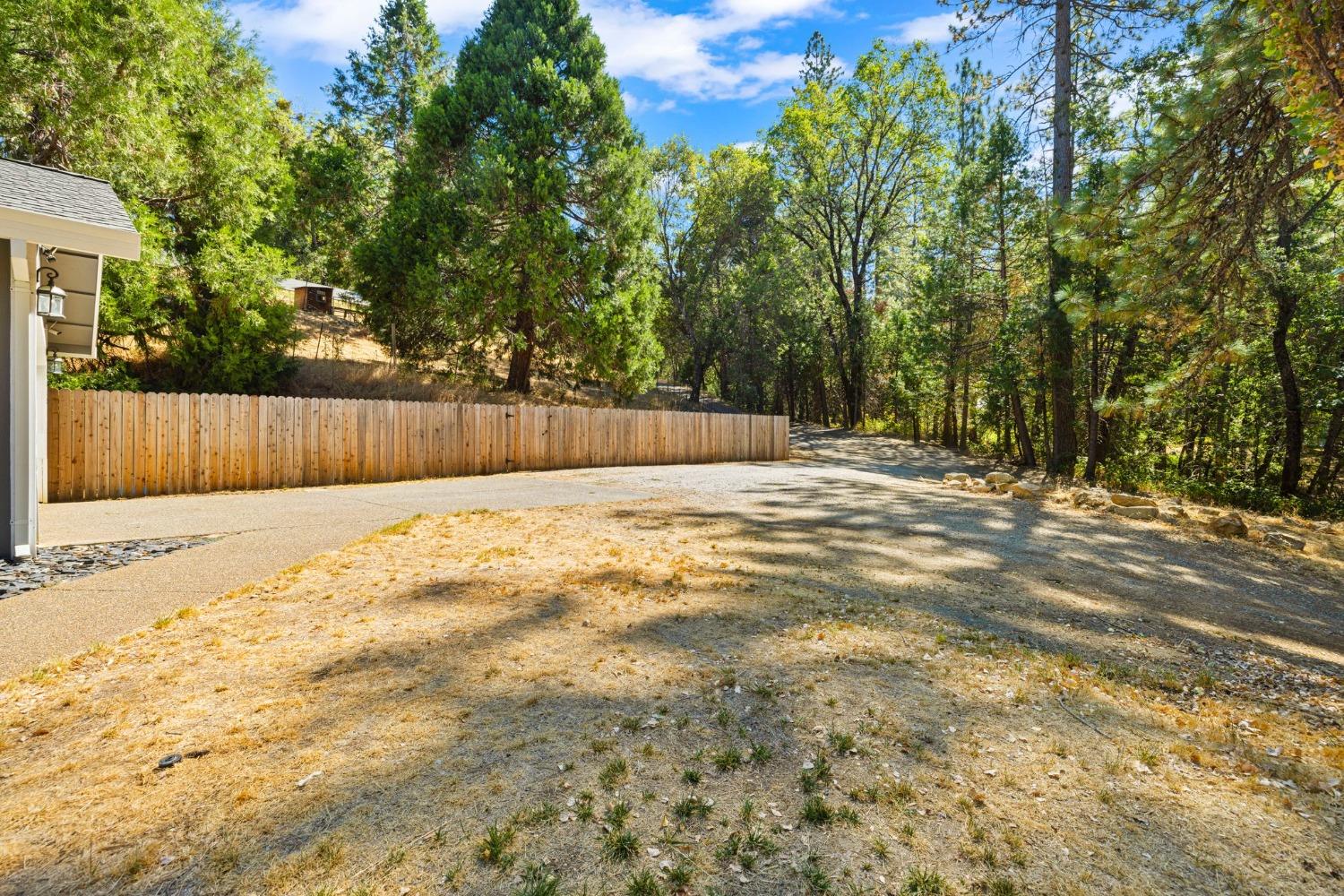 Detail Gallery Image 37 of 42 For 4842 Northern Lights Rd, Placerville,  CA 95667 - 3 Beds | 2 Baths