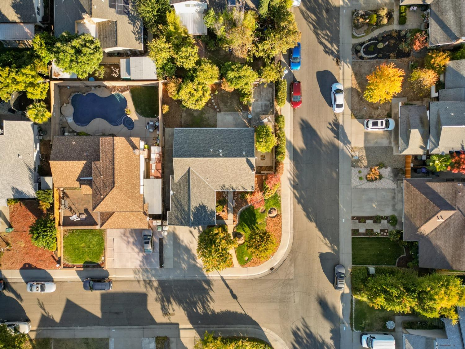 Detail Gallery Image 37 of 40 For 3637 Kingsport Way, Sacramento,  CA 95826 - 4 Beds | 2 Baths