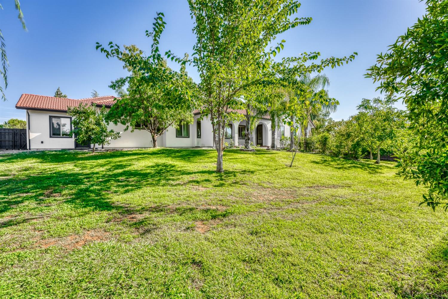 Detail Gallery Image 79 of 92 For 701 Sterling Ct, El Dorado Hills,  CA 95762 - 4 Beds | 5 Baths