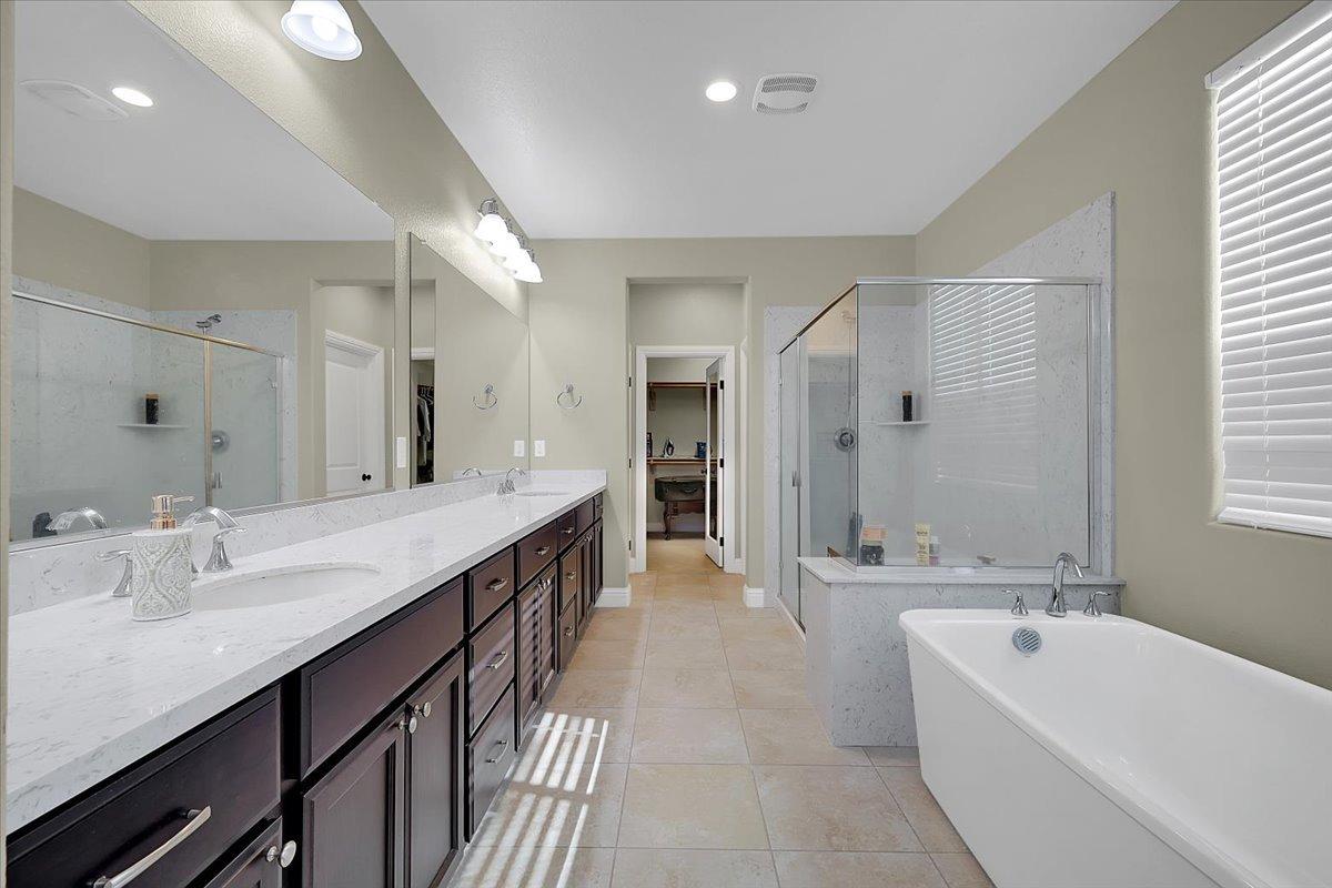 Detail Gallery Image 15 of 33 For 3554 Edington Dr, Rancho Cordova,  CA 95742 - 4 Beds | 2 Baths