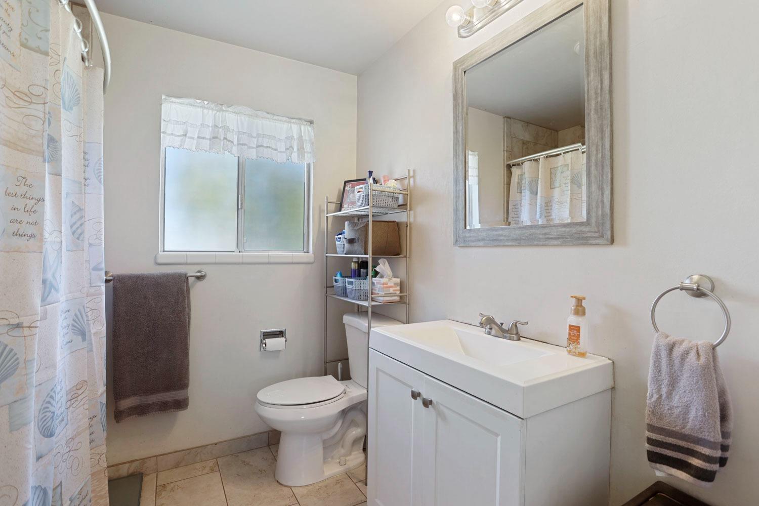 Detail Gallery Image 18 of 22 For 625 El Capitan Dr, Lodi,  CA 95242 - 3 Beds | 2 Baths