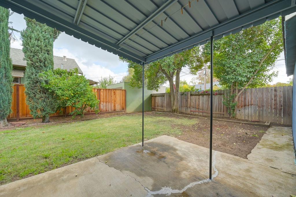 Detail Gallery Image 31 of 46 For 5008 9th Ave, Sacramento,  CA 95820 - 2 Beds | 1 Baths