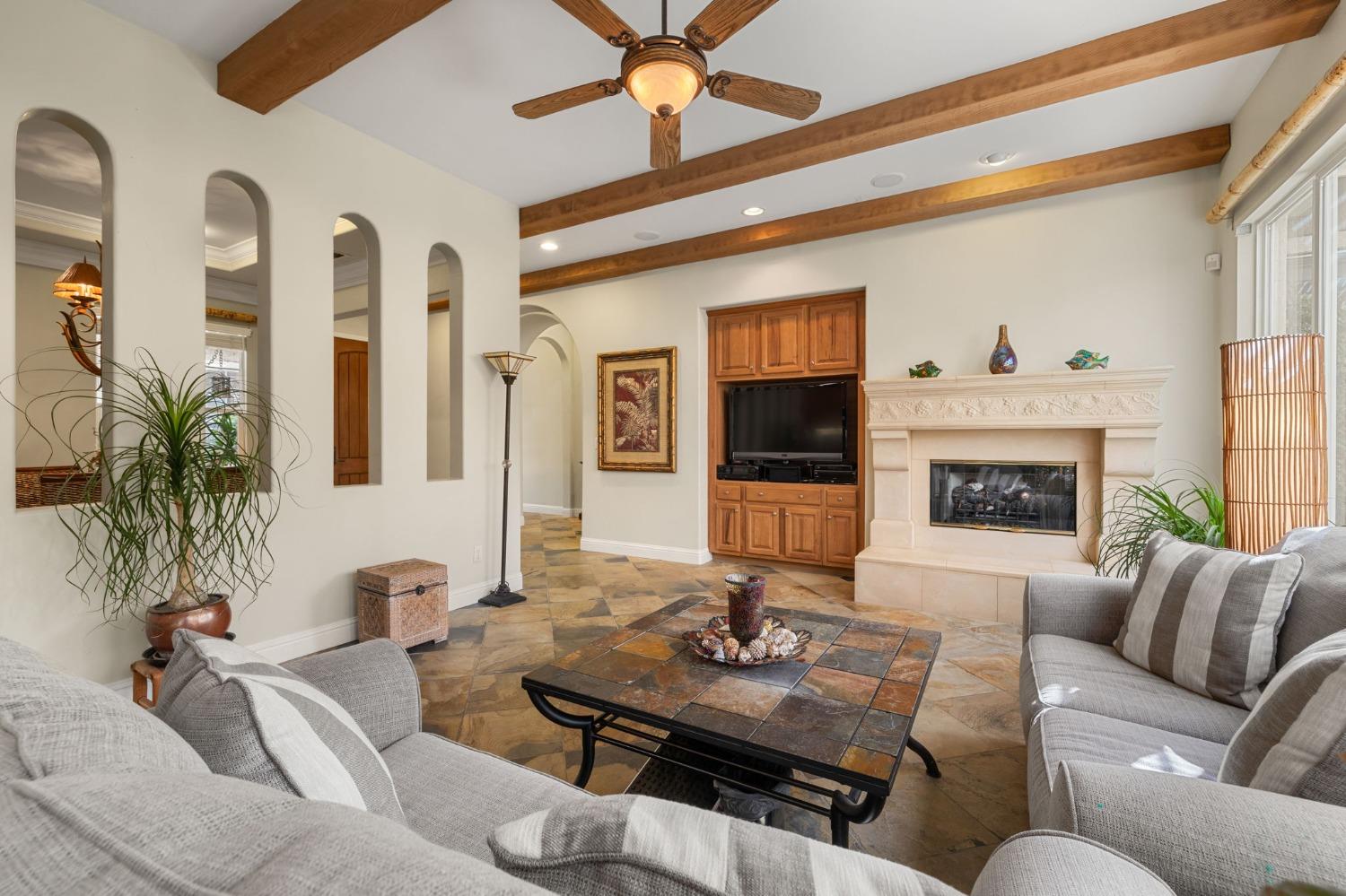 Detail Gallery Image 19 of 69 For 737 Morningside Ct, Folsom,  CA 95630 - 2 Beds | 2 Baths