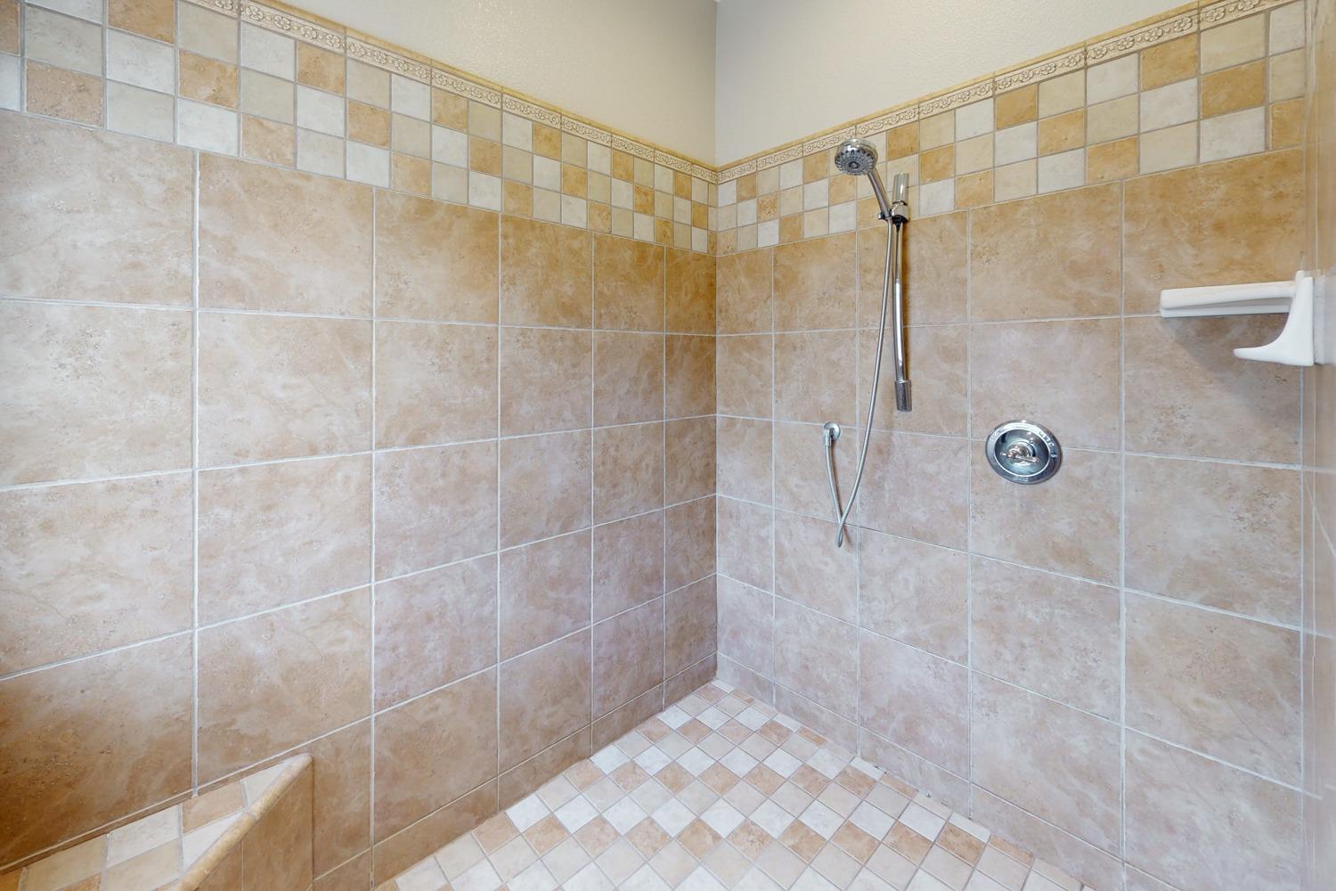 Detail Gallery Image 24 of 65 For 9929 Key Ct, Browns Valley,  CA 95918 - 3 Beds | 2 Baths