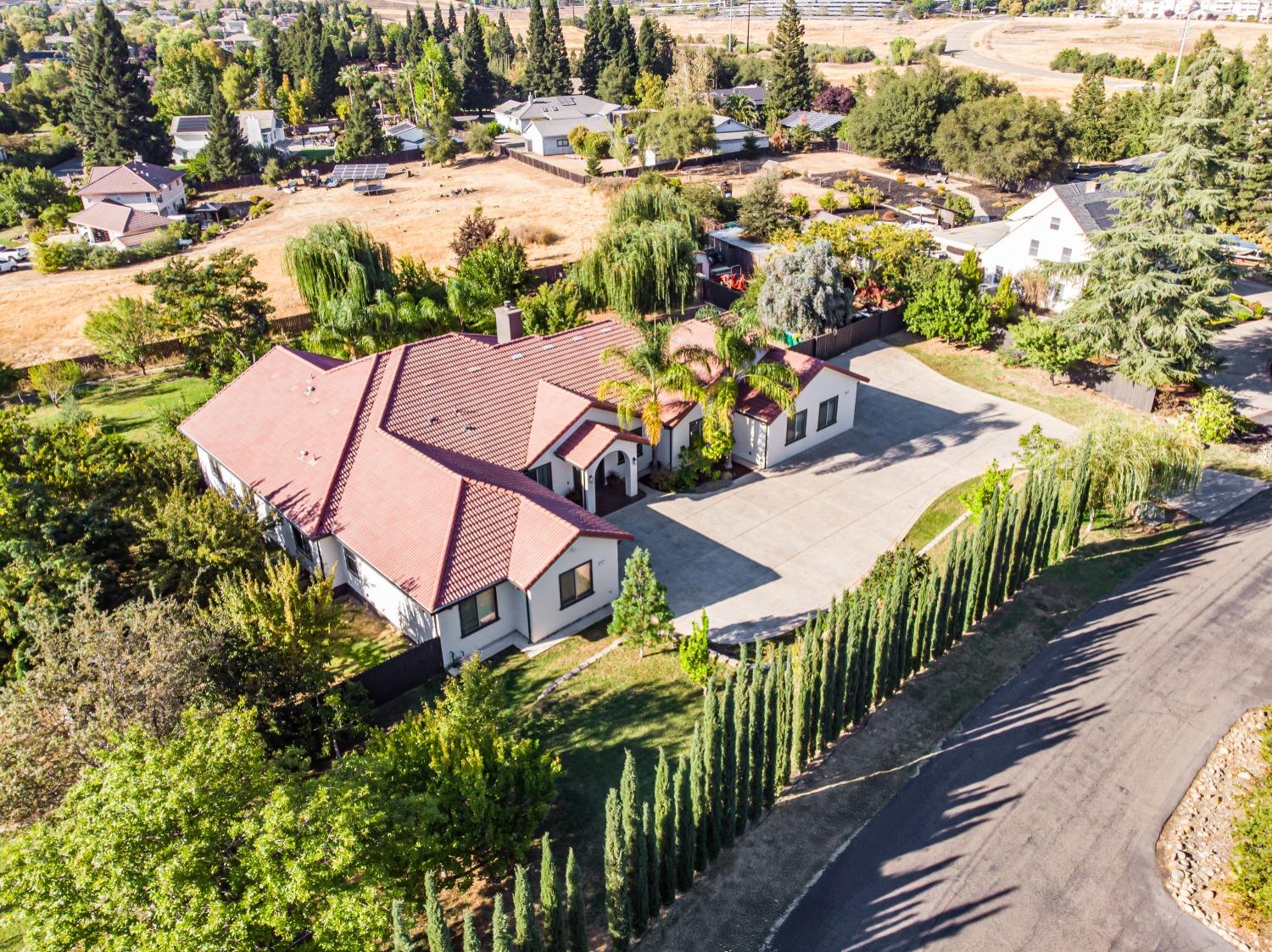 Detail Gallery Image 48 of 92 For 701 Sterling Ct, El Dorado Hills,  CA 95762 - 4 Beds | 5 Baths