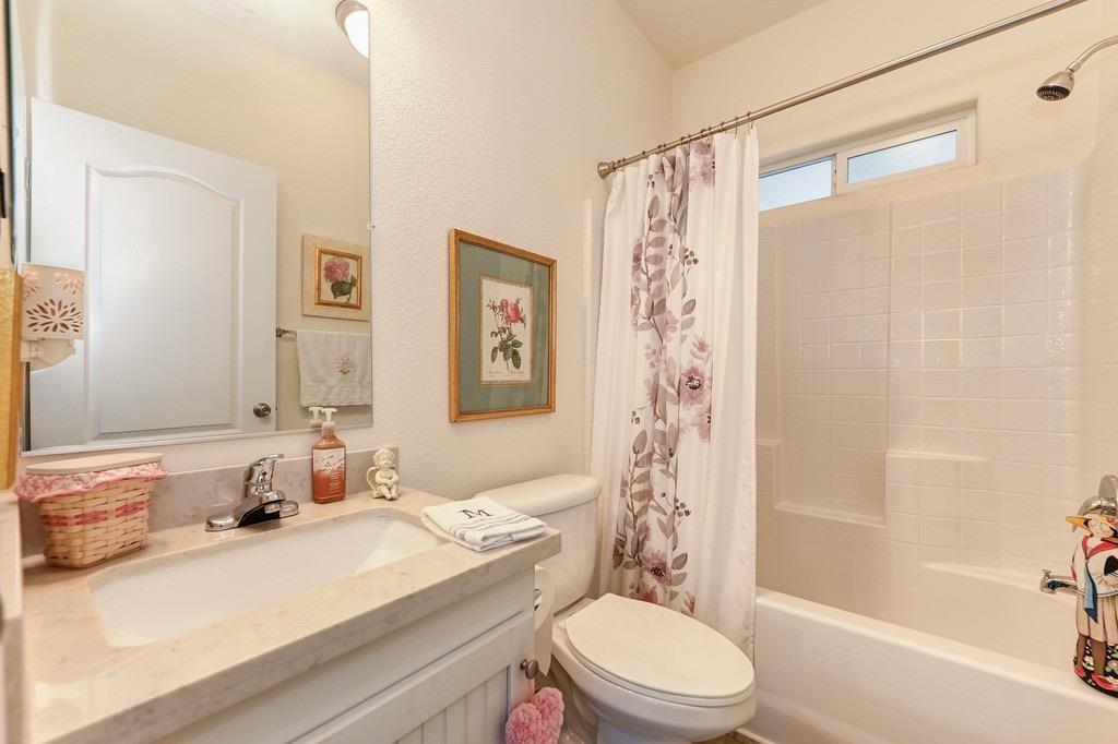 Detail Gallery Image 20 of 27 For 2540 Grass Valley Hwy 61, Auburn,  CA 95603 - 2 Beds | 2 Baths