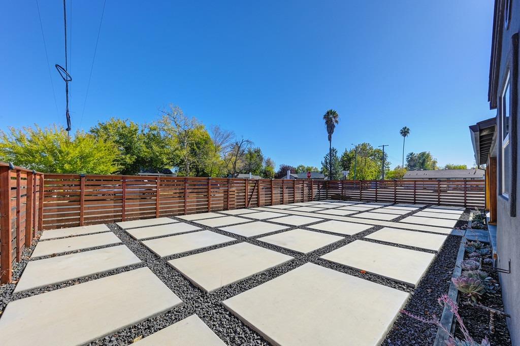 Detail Gallery Image 6 of 42 For 2901 Glacier St, Sacramento,  CA 95821 - 3 Beds | 1 Baths