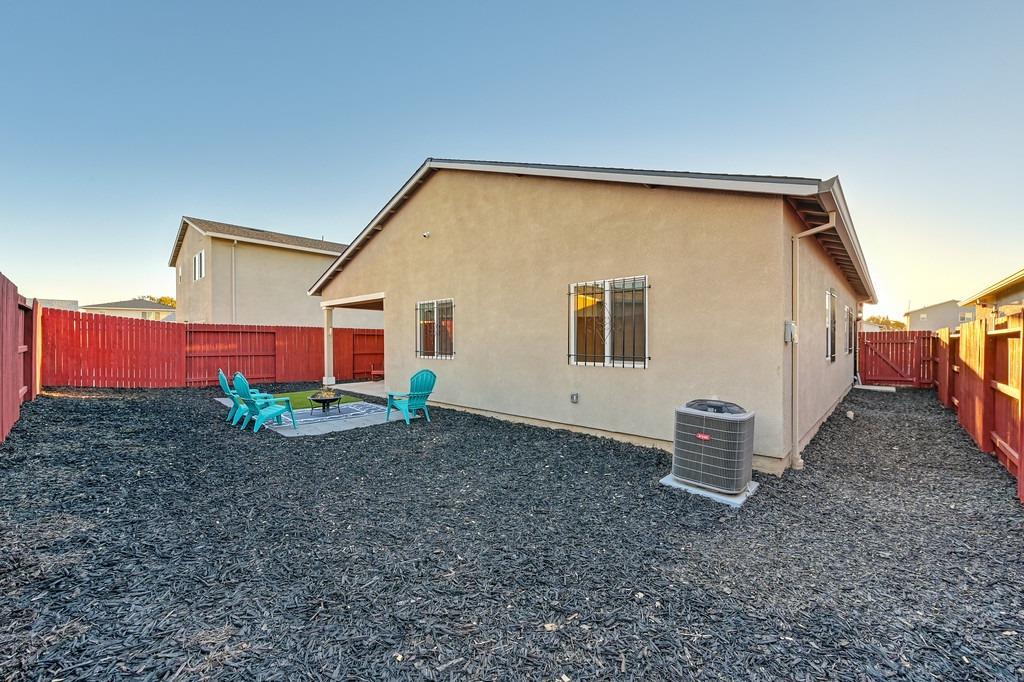 Detail Gallery Image 30 of 33 For 1254 S Peregrine Ct, Stockton,  CA 95215 - 3 Beds | 2 Baths