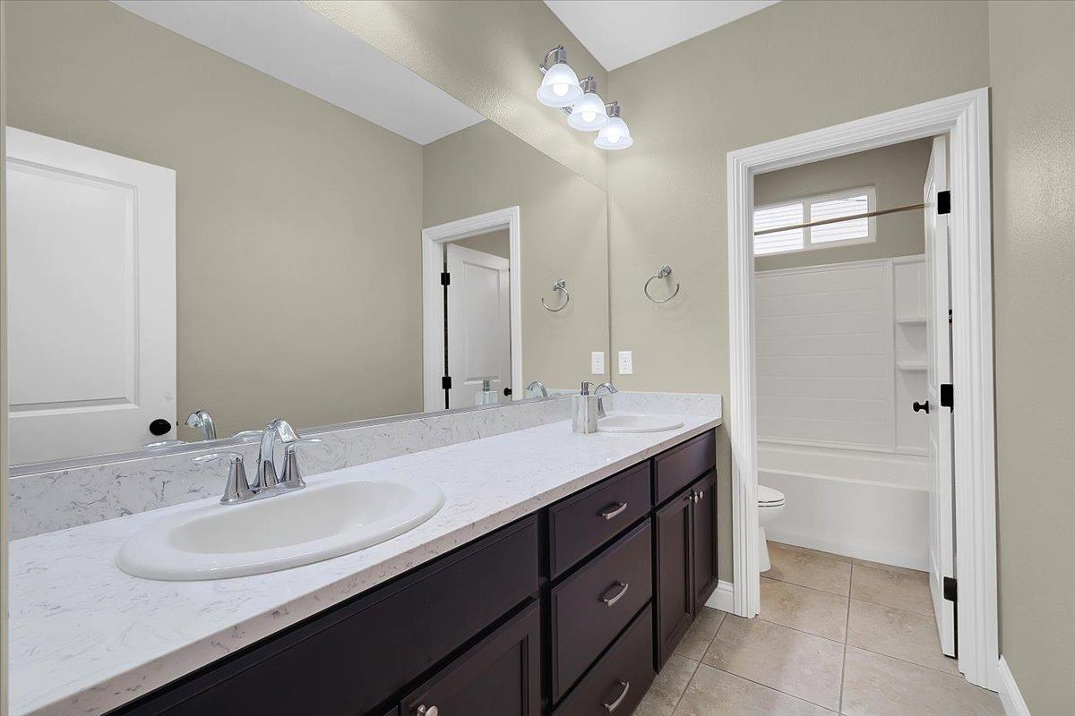 Detail Gallery Image 6 of 33 For 3554 Edington Dr, Rancho Cordova,  CA 95742 - 4 Beds | 2 Baths