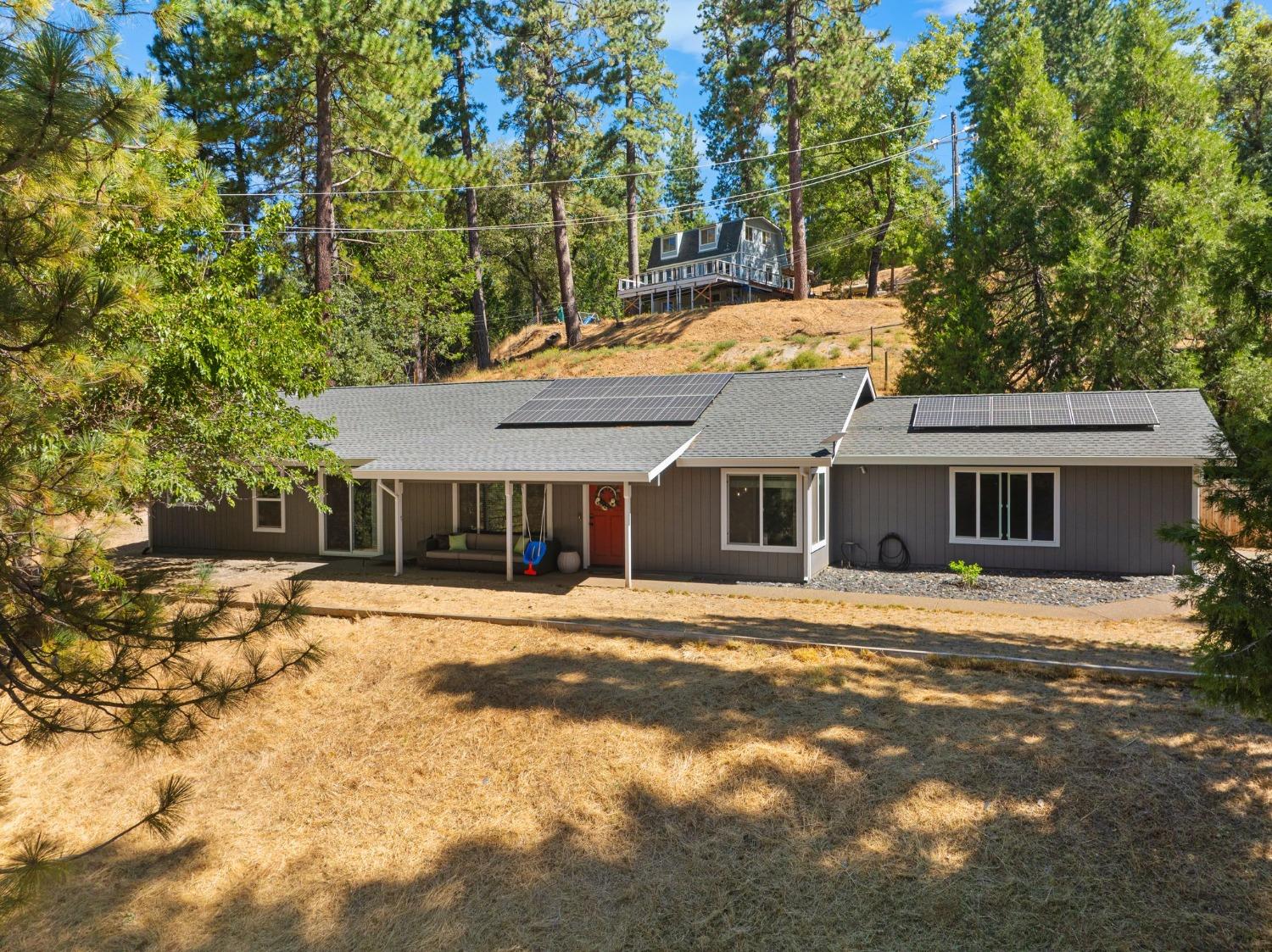 Detail Gallery Image 2 of 42 For 4842 Northern Lights Rd, Placerville,  CA 95667 - 3 Beds | 2 Baths