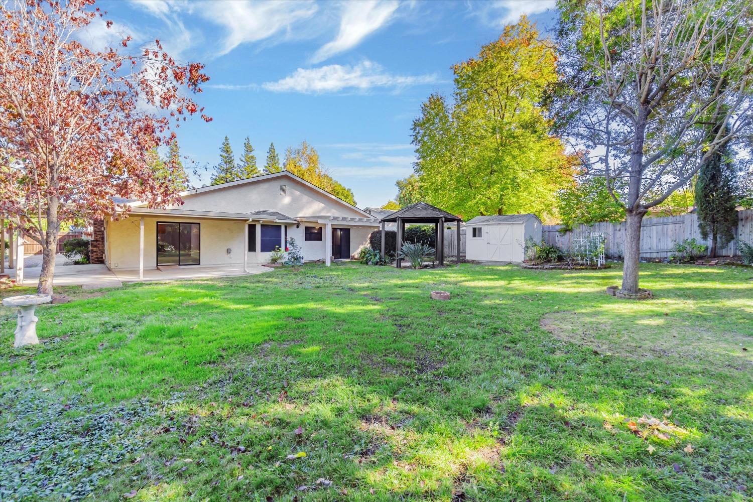 Detail Gallery Image 17 of 47 For 4911 Arbardee Dr, Fair Oaks,  CA 95628 - 3 Beds | 2 Baths