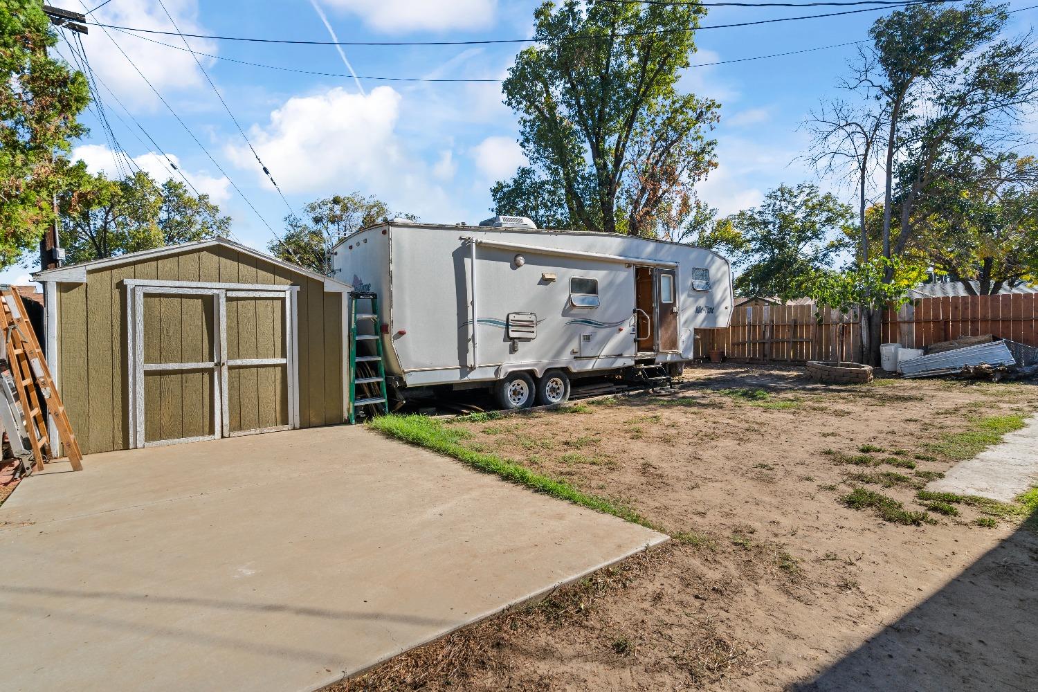 Detail Gallery Image 29 of 33 For 2103 Miller Ave, Modesto,  CA 95354 - 3 Beds | 1 Baths