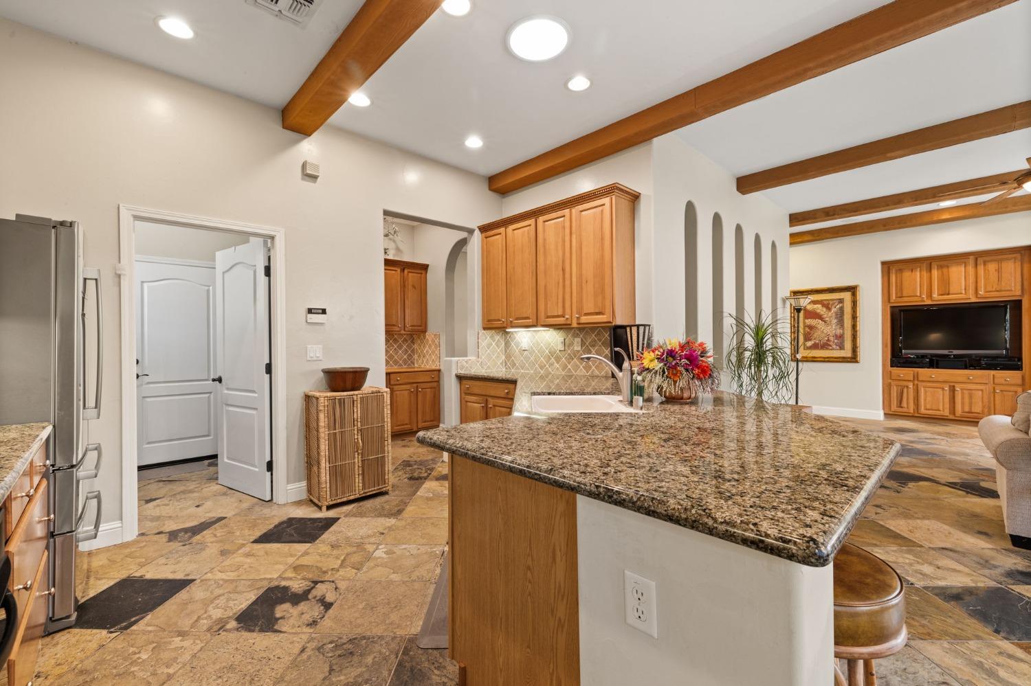 Detail Gallery Image 25 of 69 For 737 Morningside Ct, Folsom,  CA 95630 - 2 Beds | 2 Baths