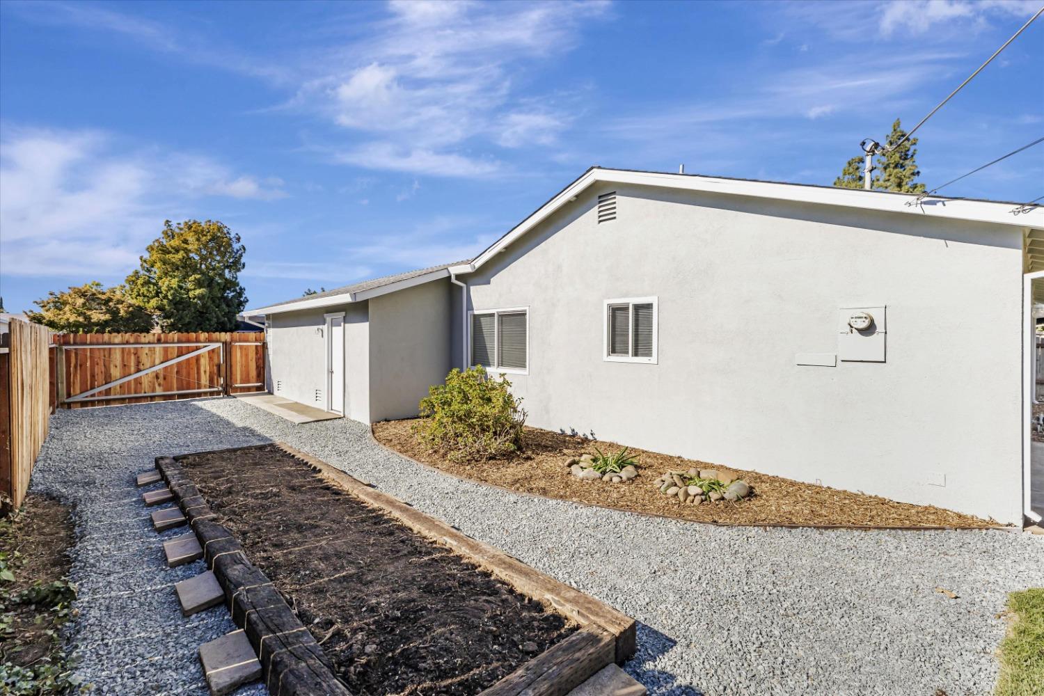 Detail Gallery Image 36 of 38 For 7208 Grenola Way, Citrus Heights,  CA 95621 - 3 Beds | 1 Baths