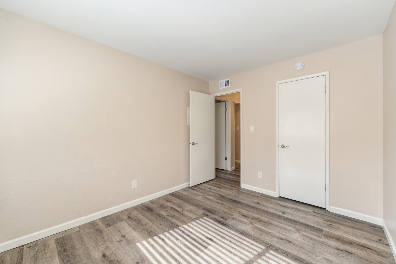 Detail Gallery Image 17 of 28 For 6229 Longford Dr #4,  Citrus Heights,  CA 95621 - 2 Beds | 1 Baths