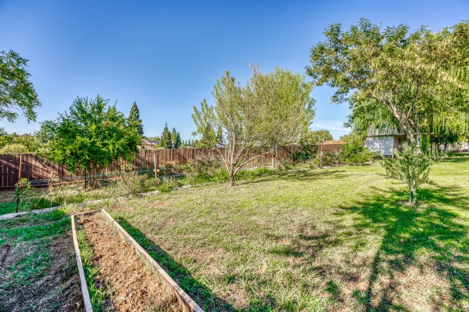 Detail Gallery Image 75 of 92 For 701 Sterling Ct, El Dorado Hills,  CA 95762 - 4 Beds | 5 Baths