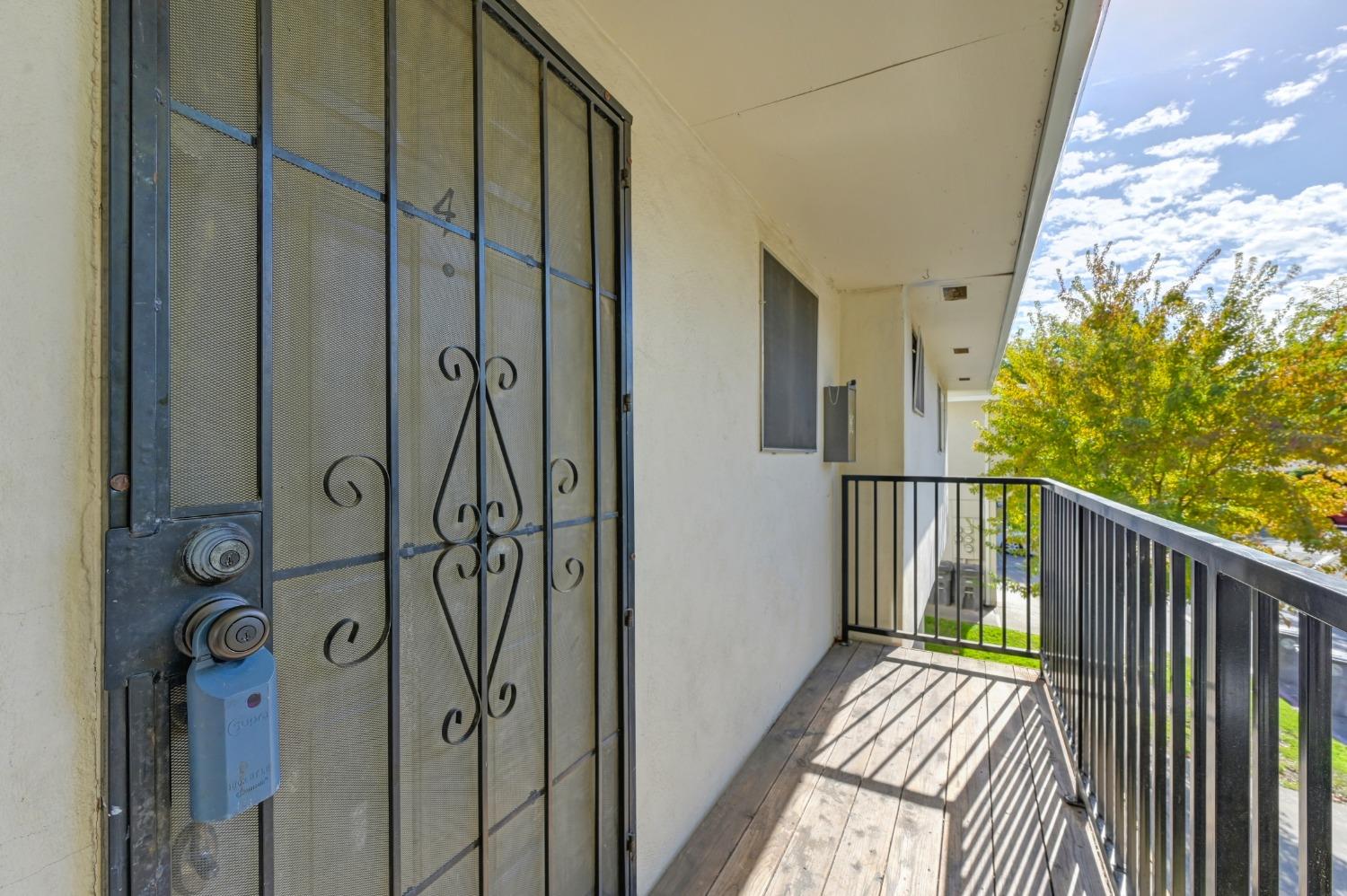 Detail Gallery Image 23 of 28 For 6229 Longford Dr #4,  Citrus Heights,  CA 95621 - 2 Beds | 1 Baths