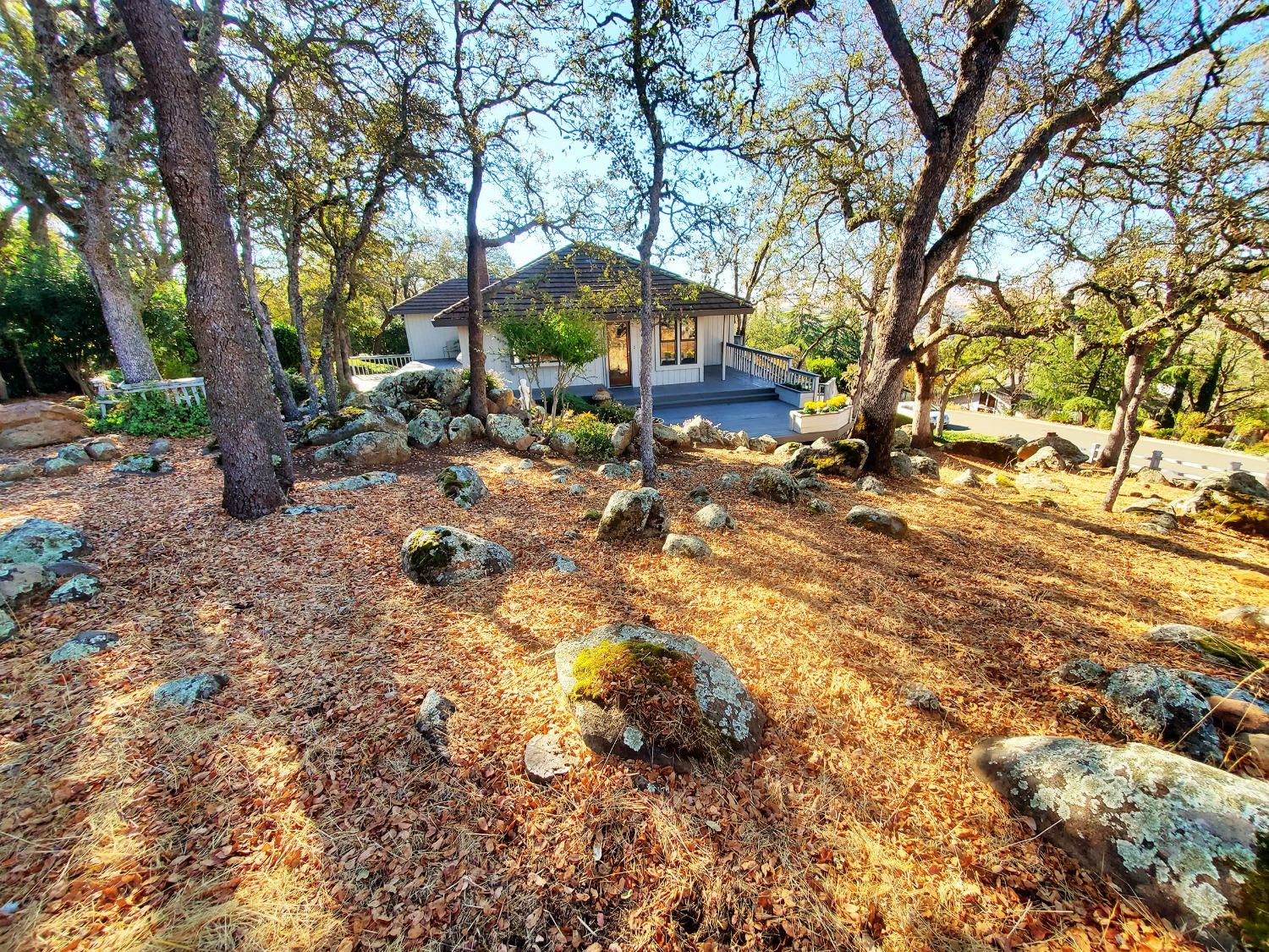 Detail Gallery Image 11 of 59 For 3525 Rocky Ridge Way, El Dorado Hills,  CA 95762 - 4 Beds | 3 Baths