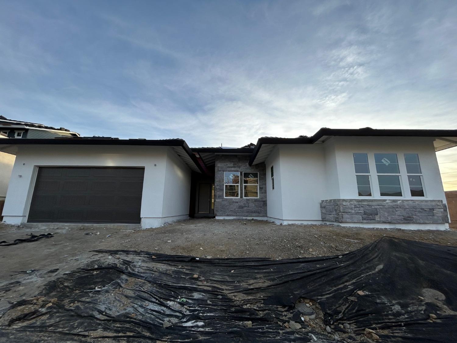 Detail Gallery Image 2 of 29 For 4511 Rocky Hills Cir, Folsom,  CA 95630 - 3 Beds | 3/1 Baths