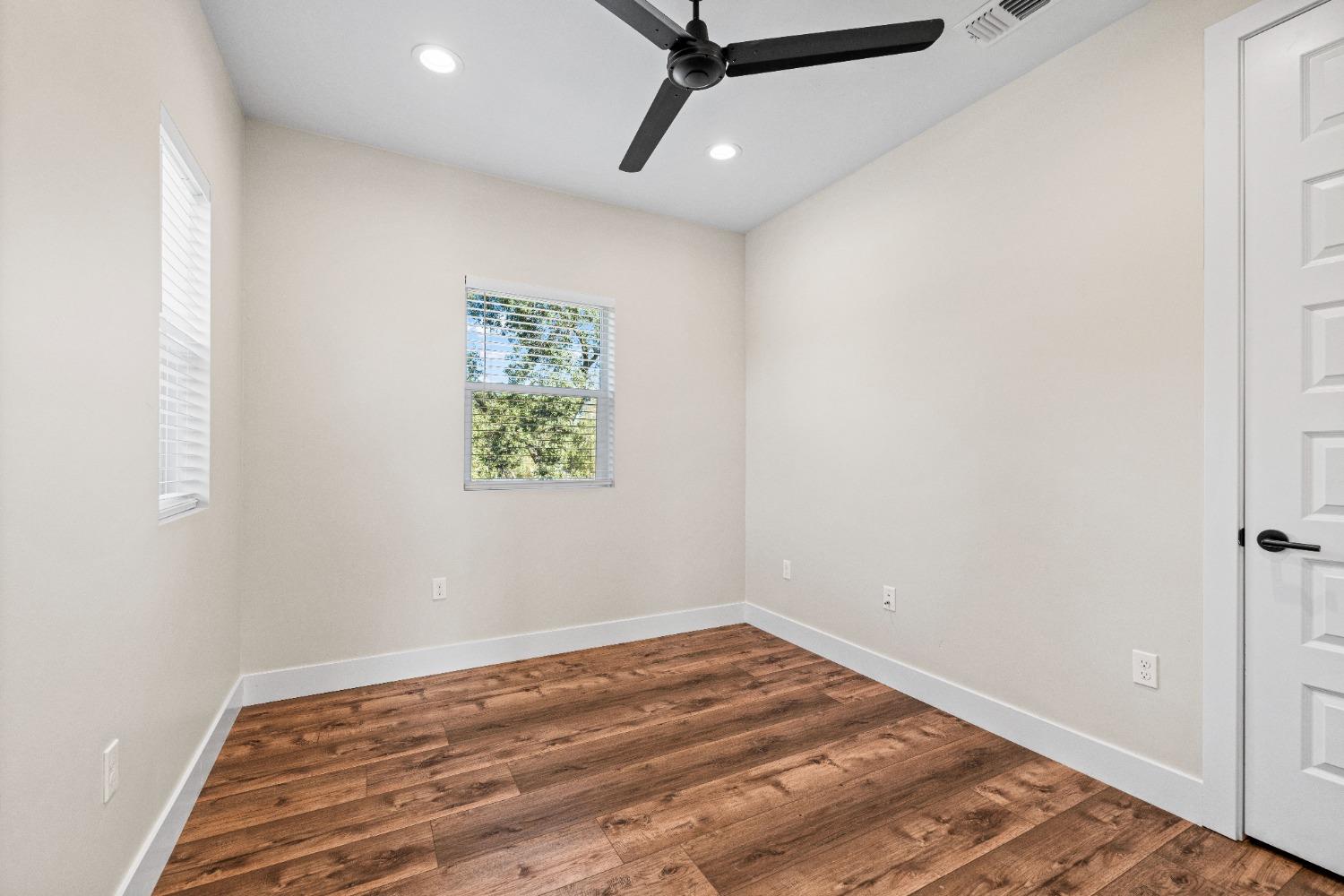 Detail Gallery Image 28 of 67 For 7733 Glenn Ave, Citrus Heights,  CA 95610 - 4 Beds | 2/1 Baths