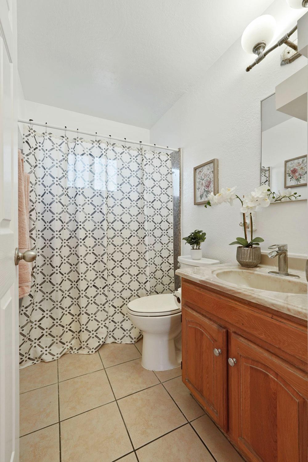 Detail Gallery Image 23 of 49 For 1143 Bannock St, Livermore,  CA 94551 - 3 Beds | 2 Baths