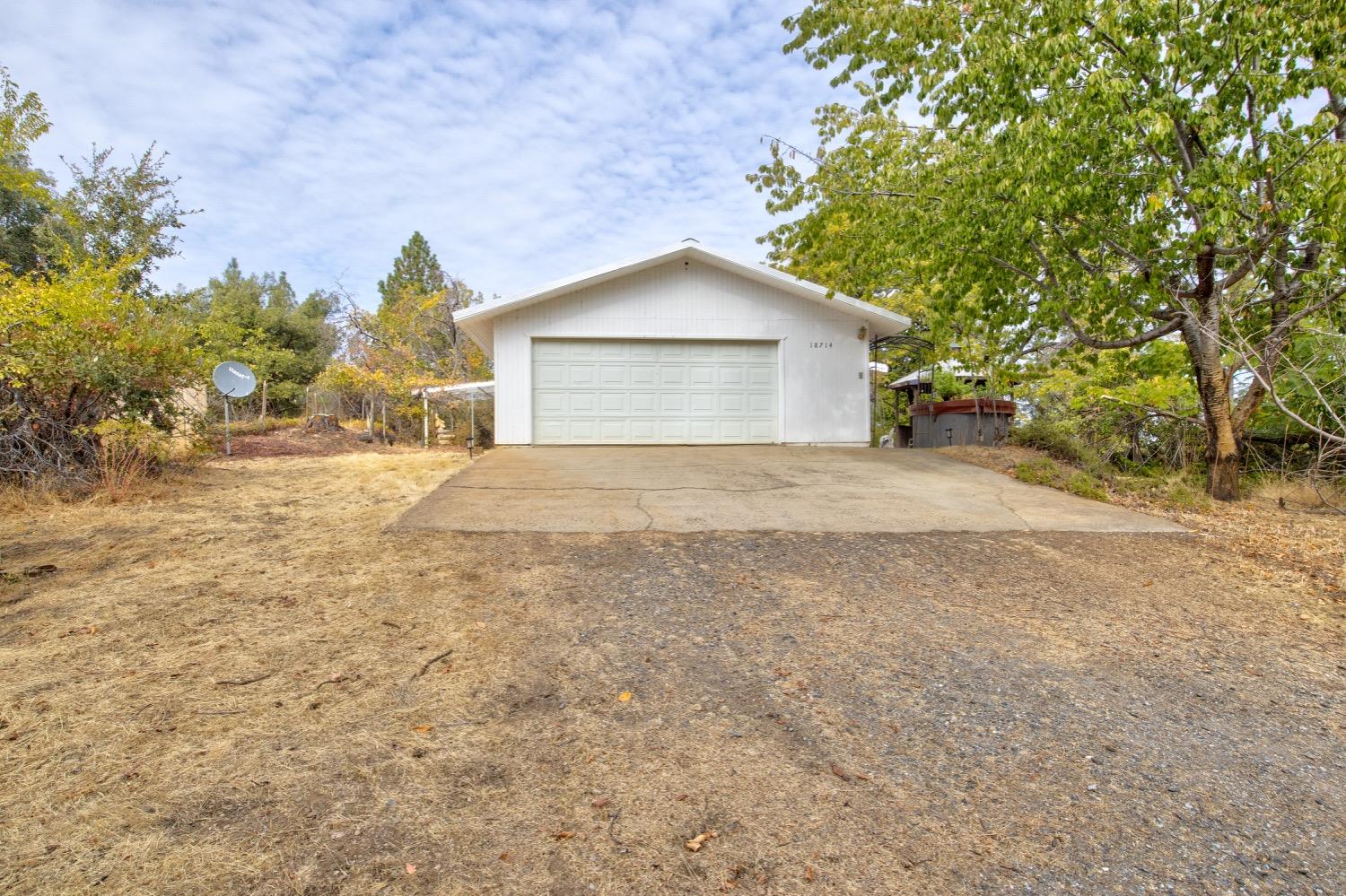 Detail Gallery Image 50 of 72 For 18714 Jesus Maria Rd, Mokelumne Hill,  CA 95245 - 3 Beds | 2 Baths