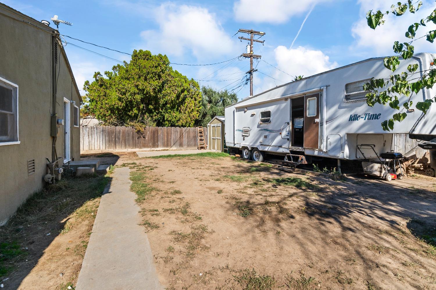 Detail Gallery Image 30 of 33 For 2103 Miller Ave, Modesto,  CA 95354 - 3 Beds | 1 Baths