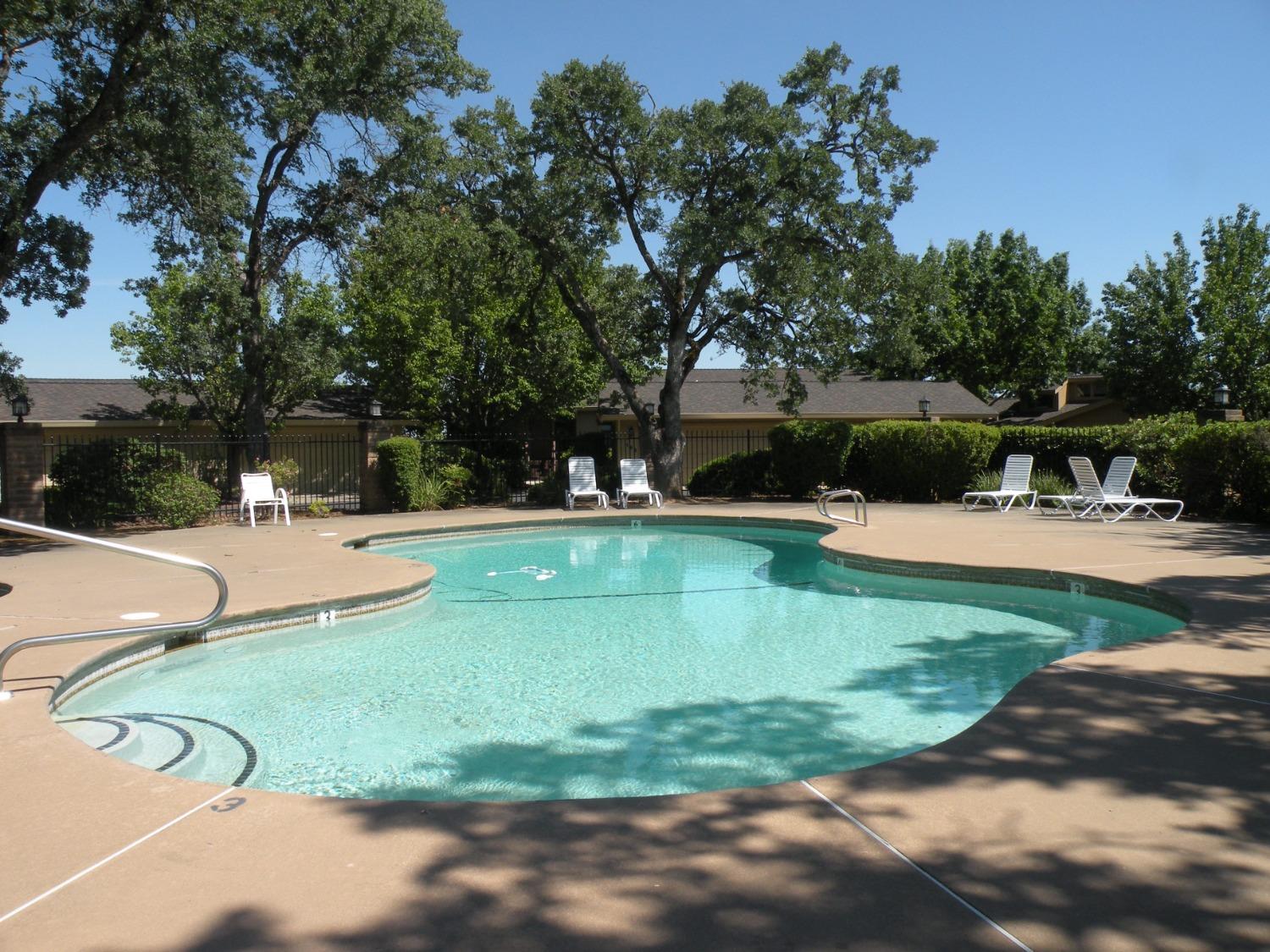 Detail Gallery Image 44 of 44 For 100 Slate Creek Ln, Folsom,  CA 95630 - 3 Beds | 2 Baths