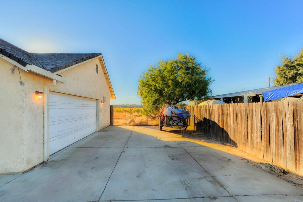 Detail Gallery Image 29 of 35 For 11799 N Highway 99, Lodi,  CA 95240 - 3 Beds | 2 Baths