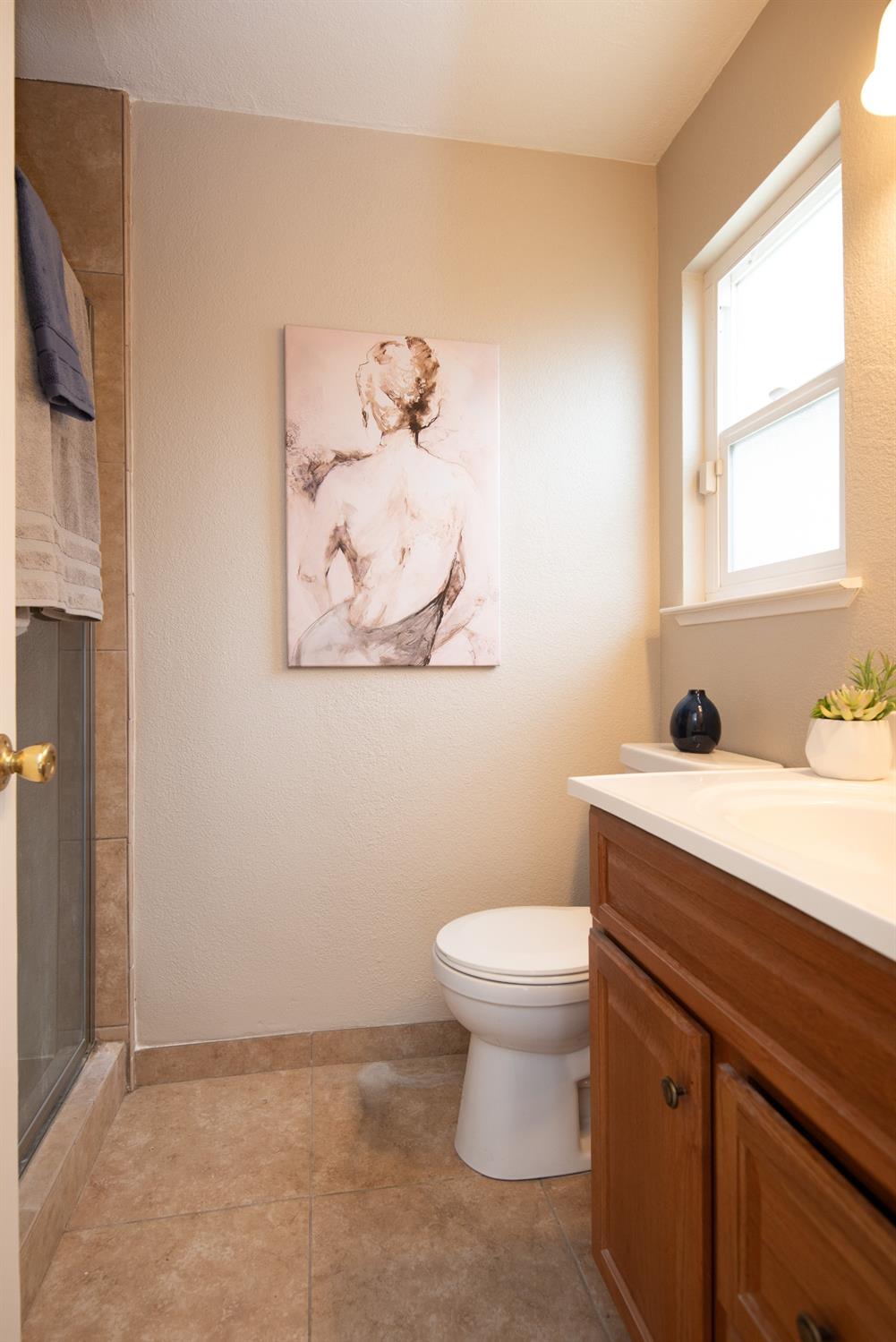 Detail Gallery Image 21 of 49 For 1517 Hamilton Ave, Modesto,  CA 95350 - 4 Beds | 2 Baths