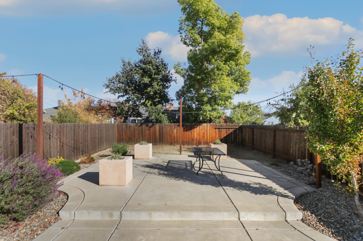 Detail Gallery Image 30 of 44 For 5905 Tahoe Way, Sacramento,  CA 95817 - 3 Beds | 1 Baths