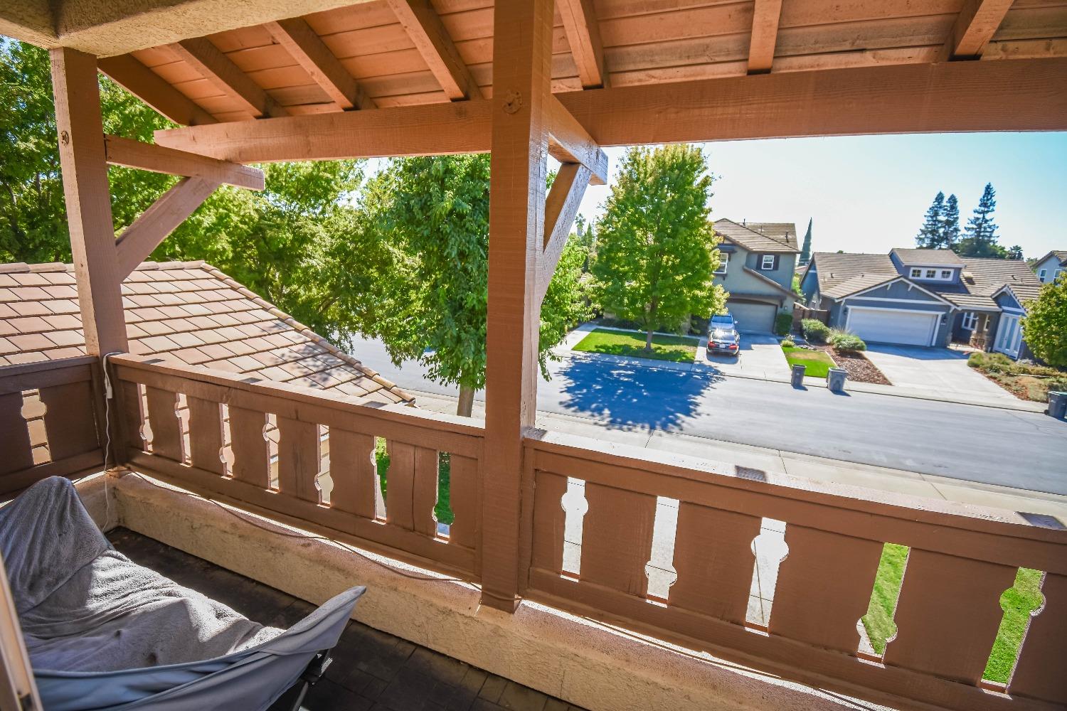 Detail Gallery Image 37 of 74 For 1022 Waterford Dr, West Sacramento,  CA 95605 - 5 Beds | 4/1 Baths