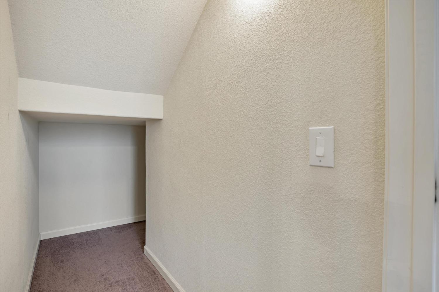 Detail Gallery Image 15 of 65 For 2569 Huckleberry Cir, West Sacramento,  CA 95691 - 3 Beds | 2/1 Baths