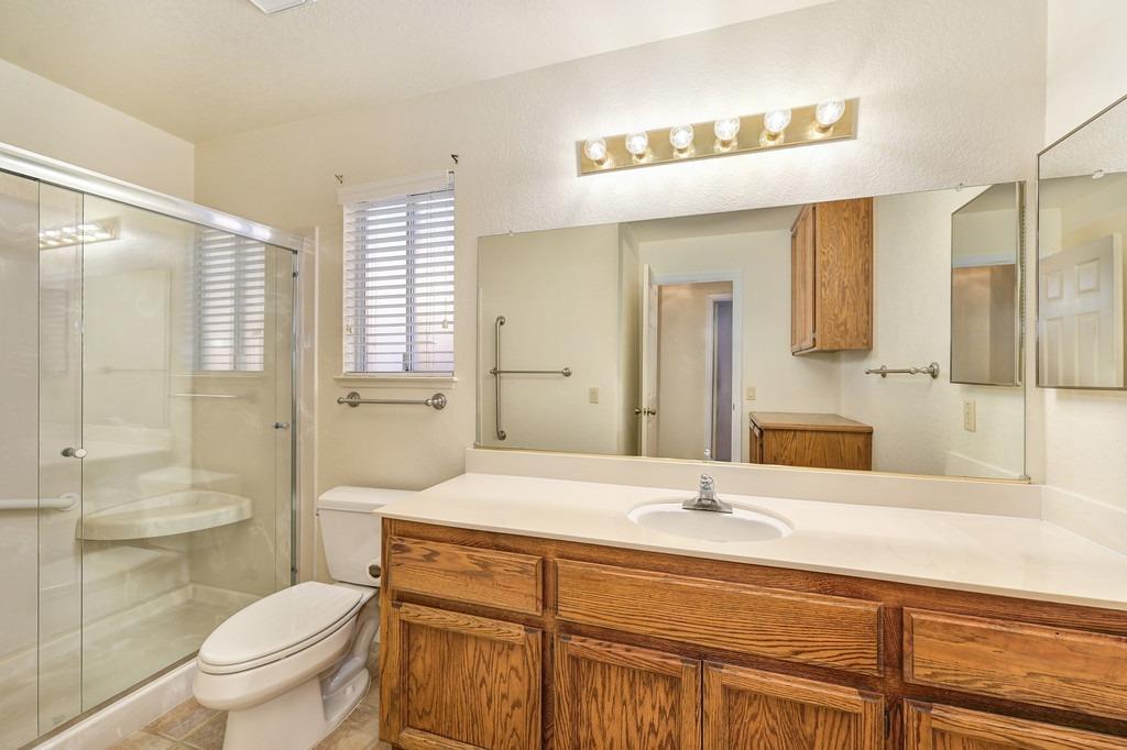 Detail Gallery Image 26 of 41 For 817 Fordham Dr, Woodland,  CA 95695 - 3 Beds | 2 Baths