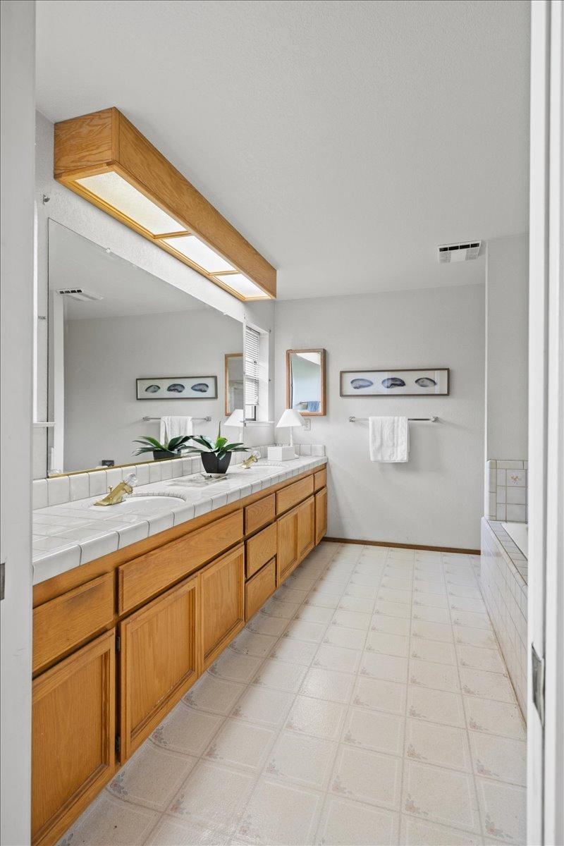 Detail Gallery Image 14 of 42 For 3642 Larkspur Ln, Cameron Park,  CA 95682 - 3 Beds | 2 Baths