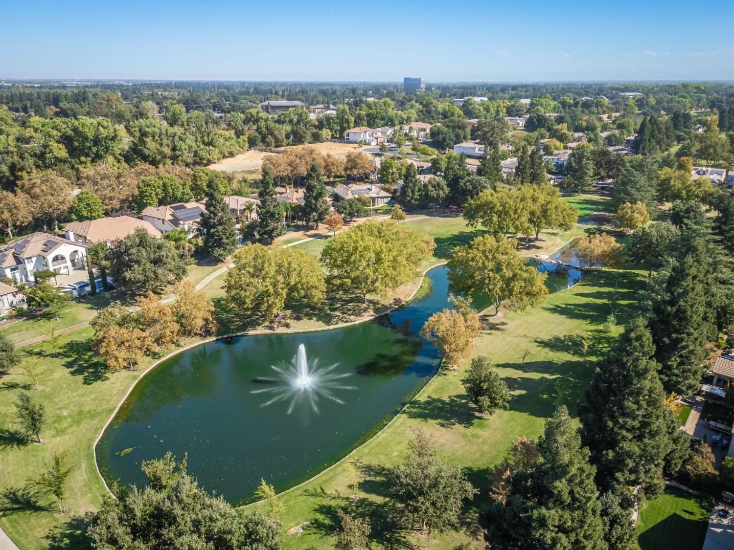 Detail Gallery Image 67 of 74 For 1022 Waterford Dr, West Sacramento,  CA 95605 - 5 Beds | 4/1 Baths