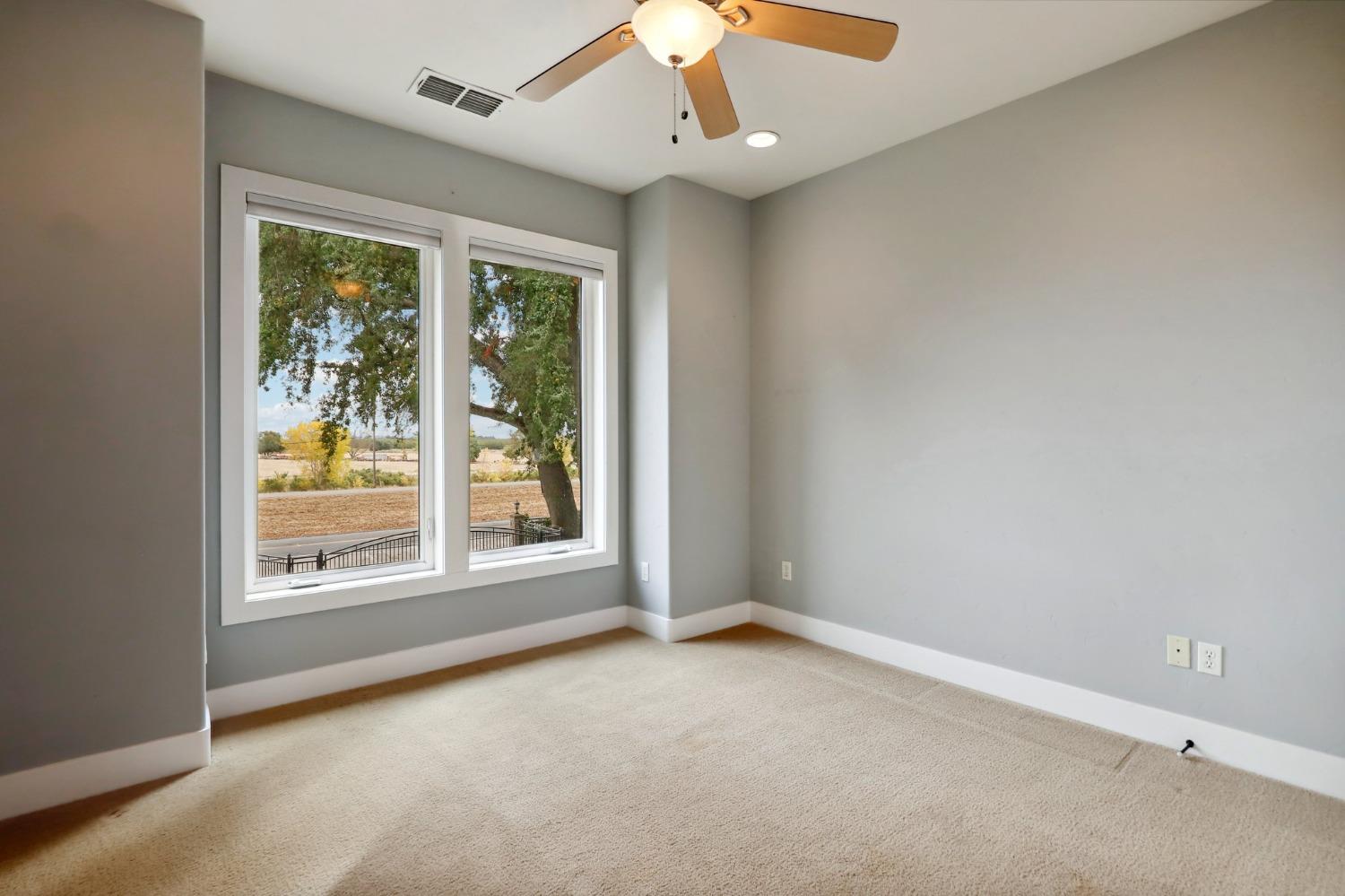 Detail Gallery Image 58 of 99 For 7027 Garden Hwy, Sacramento,  CA 95837 - 4 Beds | 3/1 Baths