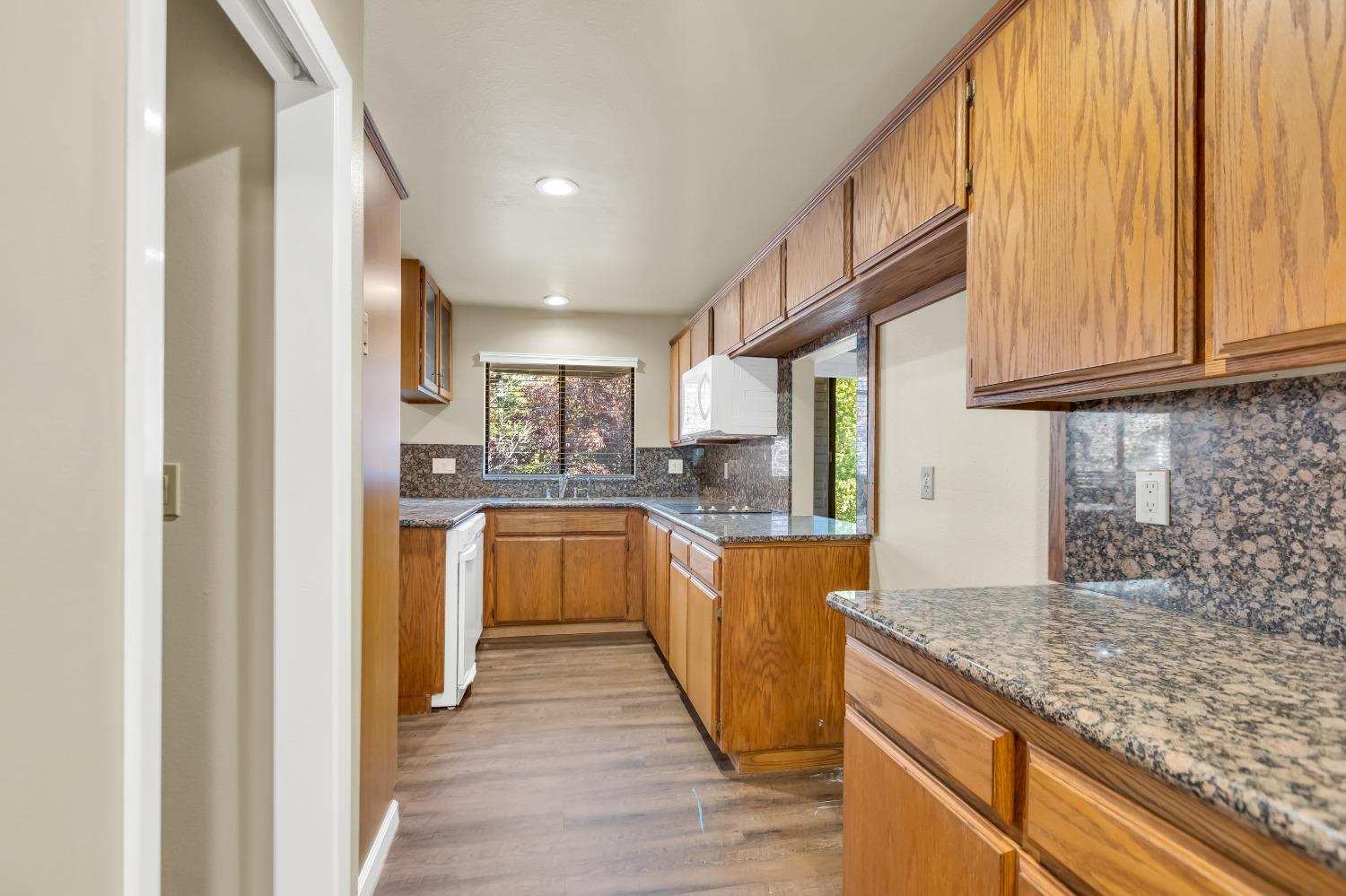 Detail Gallery Image 23 of 69 For 770 Lozanos Rd, Newcastle,  CA 95658 - 3 Beds | 2/1 Baths