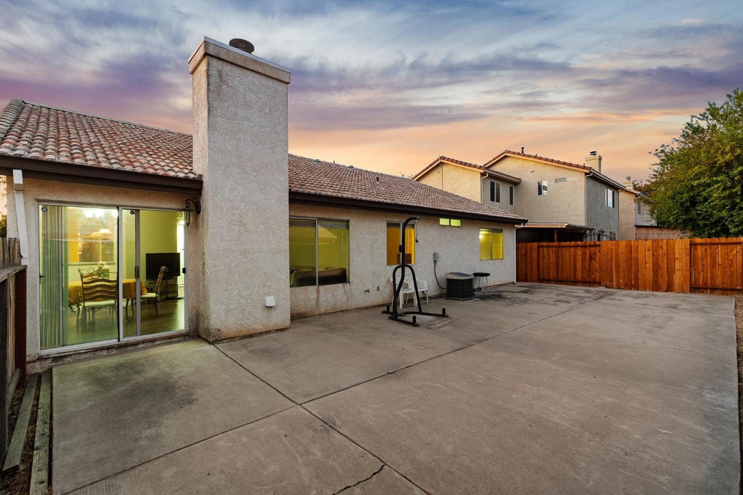 Detail Gallery Image 18 of 20 For 1412 Ferngrove Ct, Tracy,  CA 95376 - 3 Beds | 2 Baths