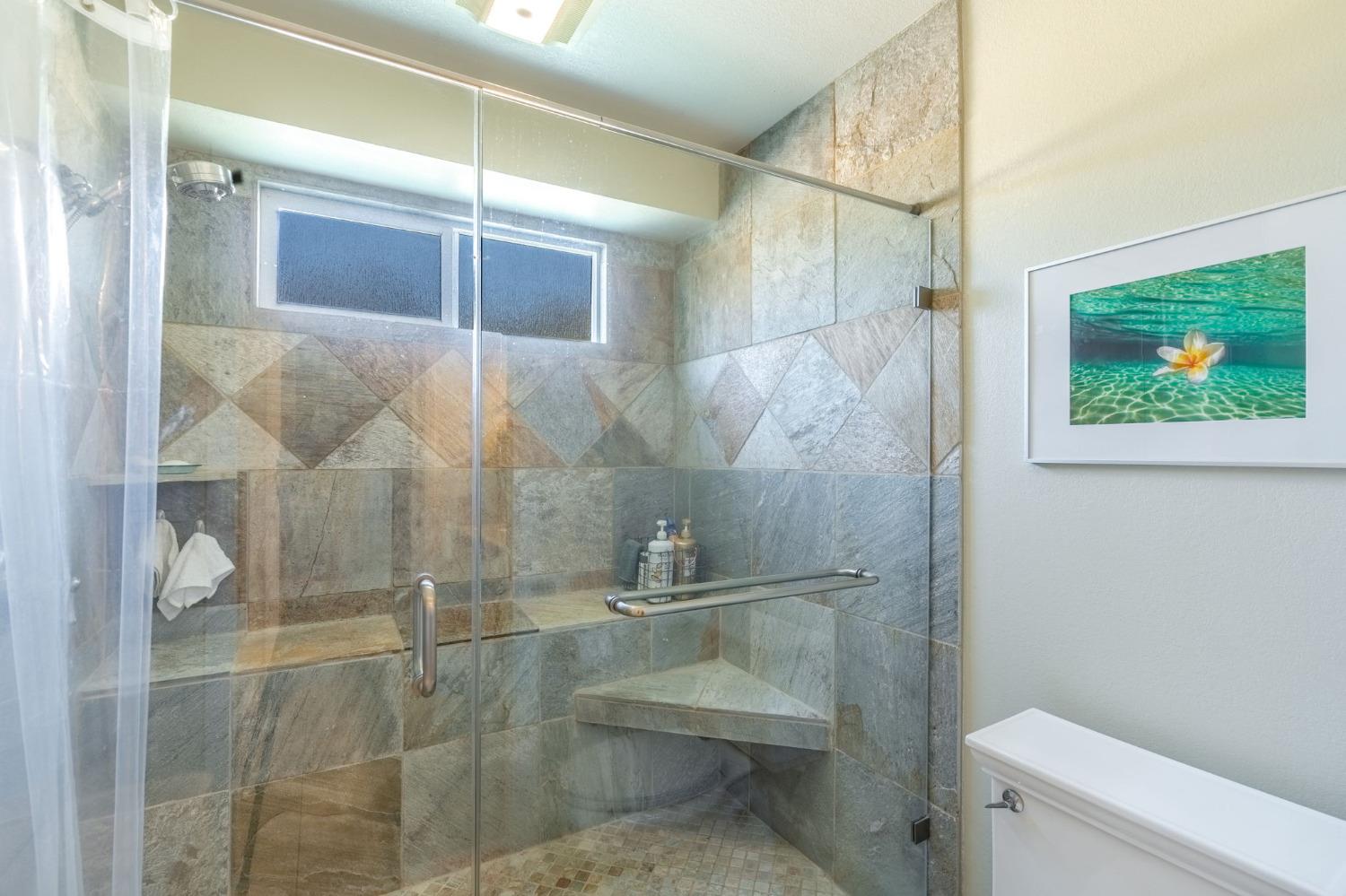 Detail Gallery Image 16 of 27 For 2013 Mendocino Way, Modesto,  CA 95350 - 3 Beds | 2 Baths