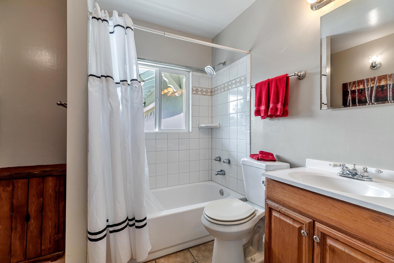 Detail Gallery Image 28 of 53 For 5684 Holland Ln, San Jose,  CA 95118 - 3 Beds | 2 Baths