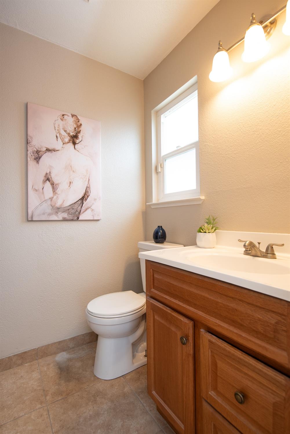 Detail Gallery Image 22 of 49 For 1517 Hamilton Ave, Modesto,  CA 95350 - 4 Beds | 2 Baths