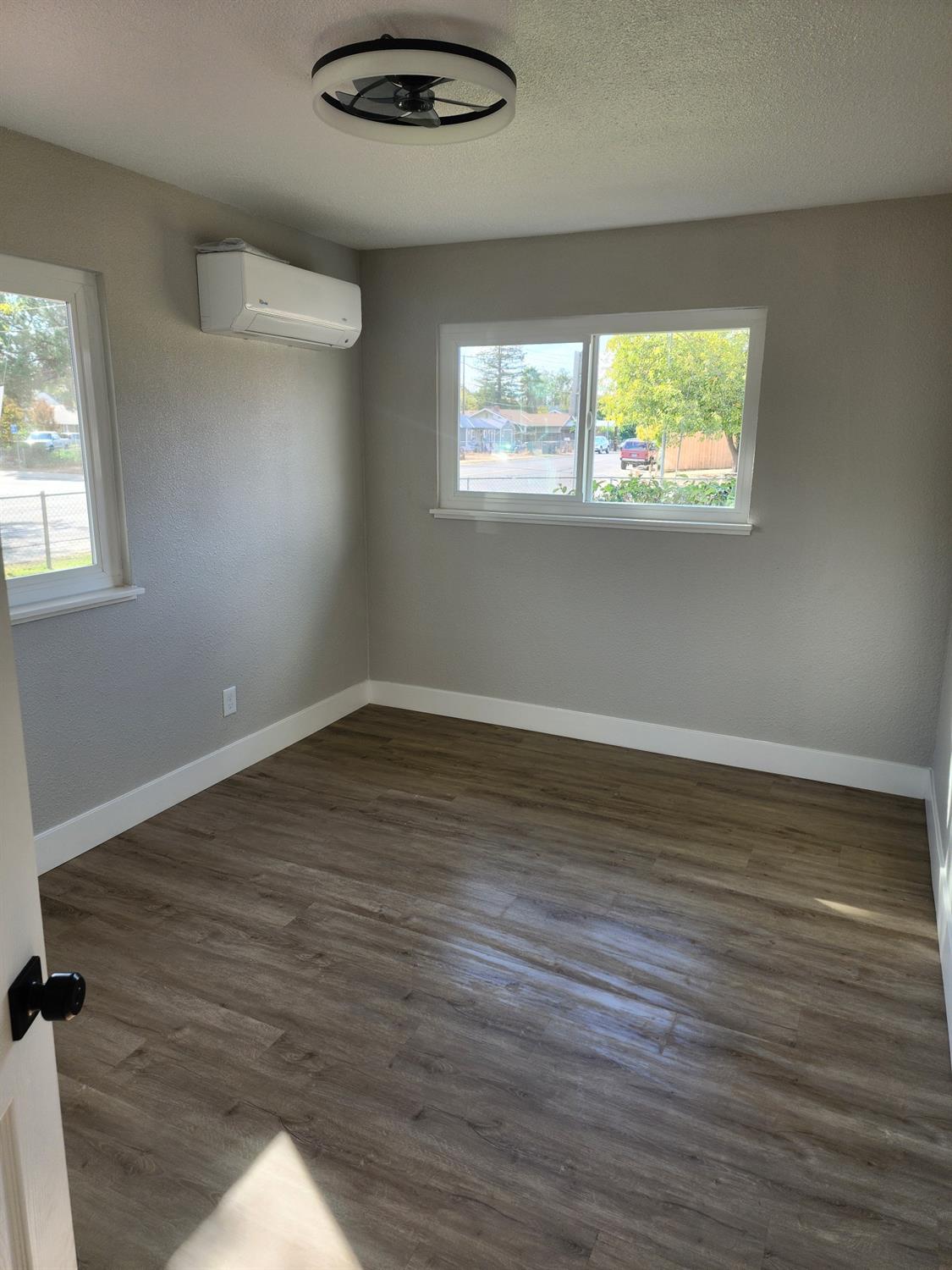 Detail Gallery Image 13 of 19 For 2201 South Ave, Sacramento,  CA 95838 - 2 Beds | 1 Baths